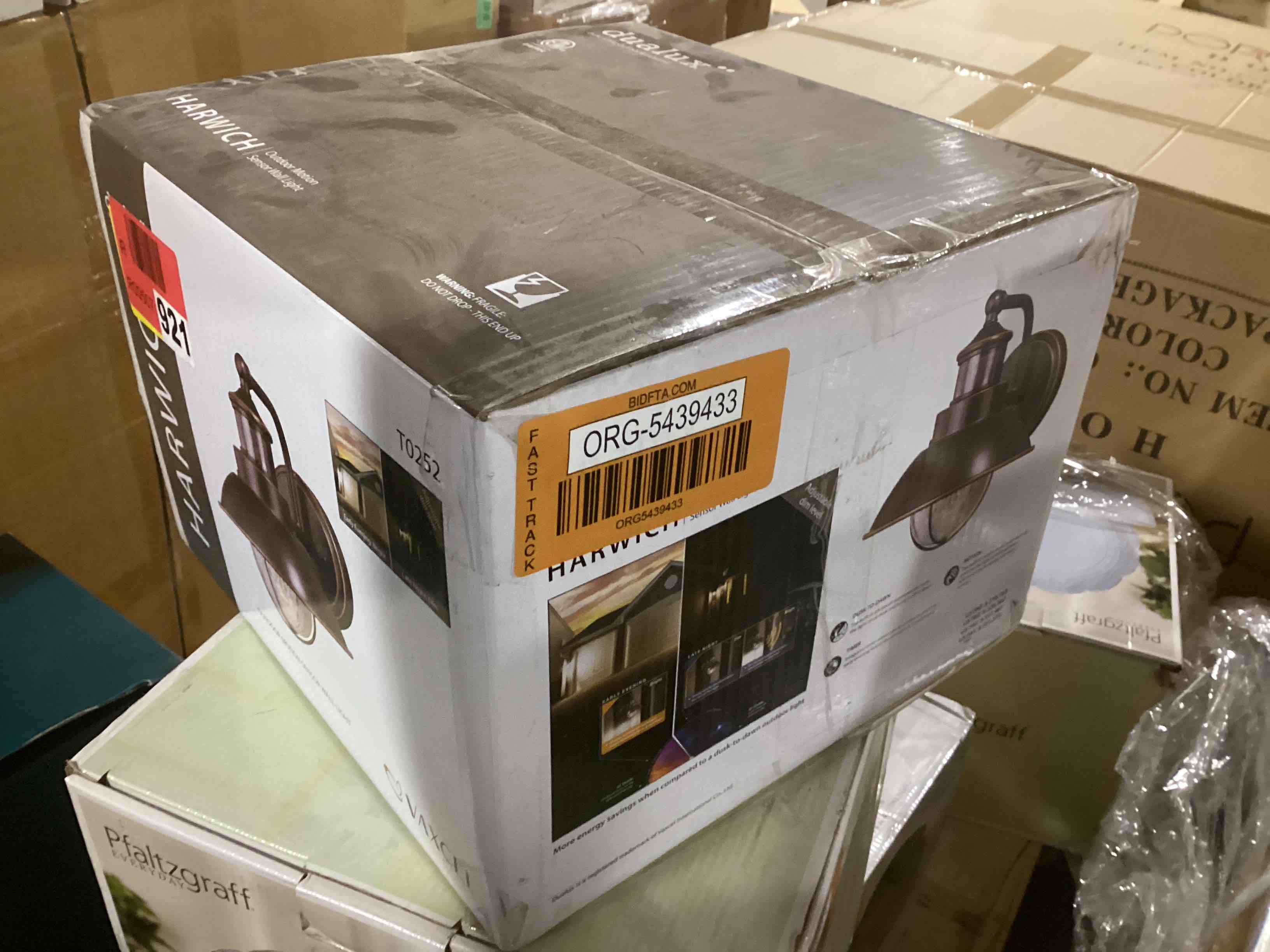 https://s3.amazonaws.com/lotting-images-prod/bidfta/ORG5439433_1701095562636.jpeg