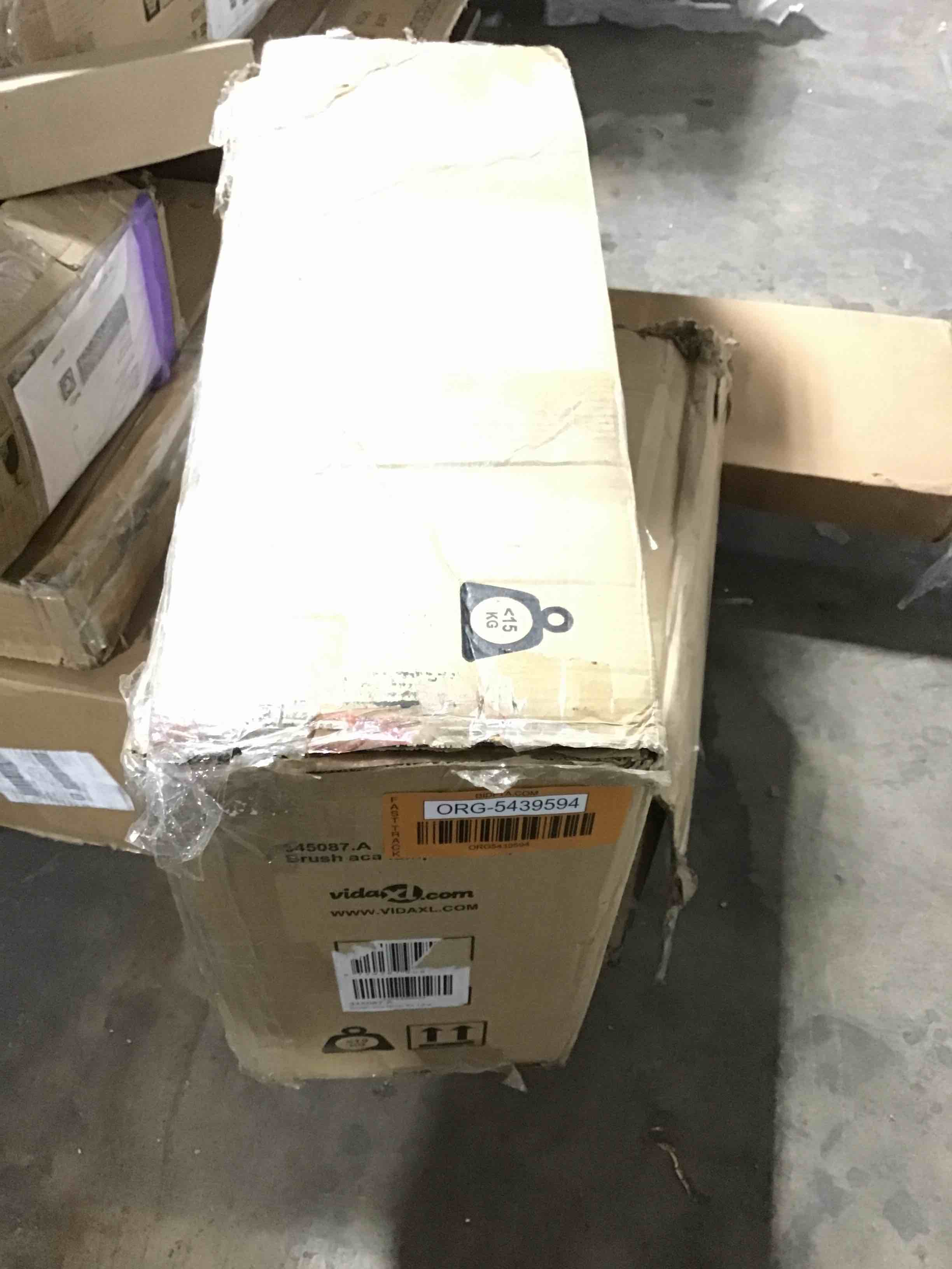 https://s3.amazonaws.com/lotting-images-prod/bidfta/ORG5439594_1701800107140.jpeg