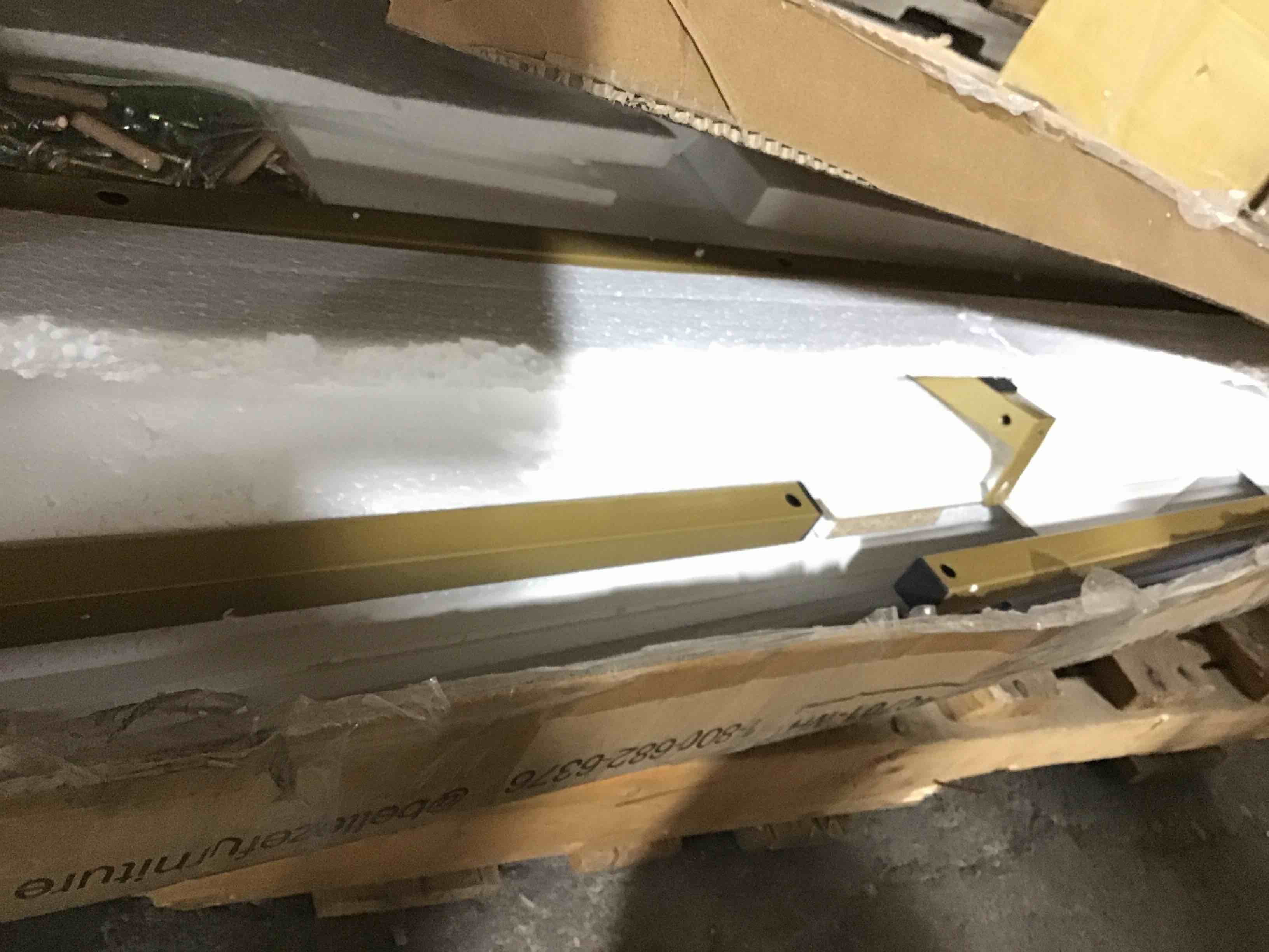 https://s3.amazonaws.com/lotting-images-prod/bidfta/ORG5439891_1702054225321.jpeg