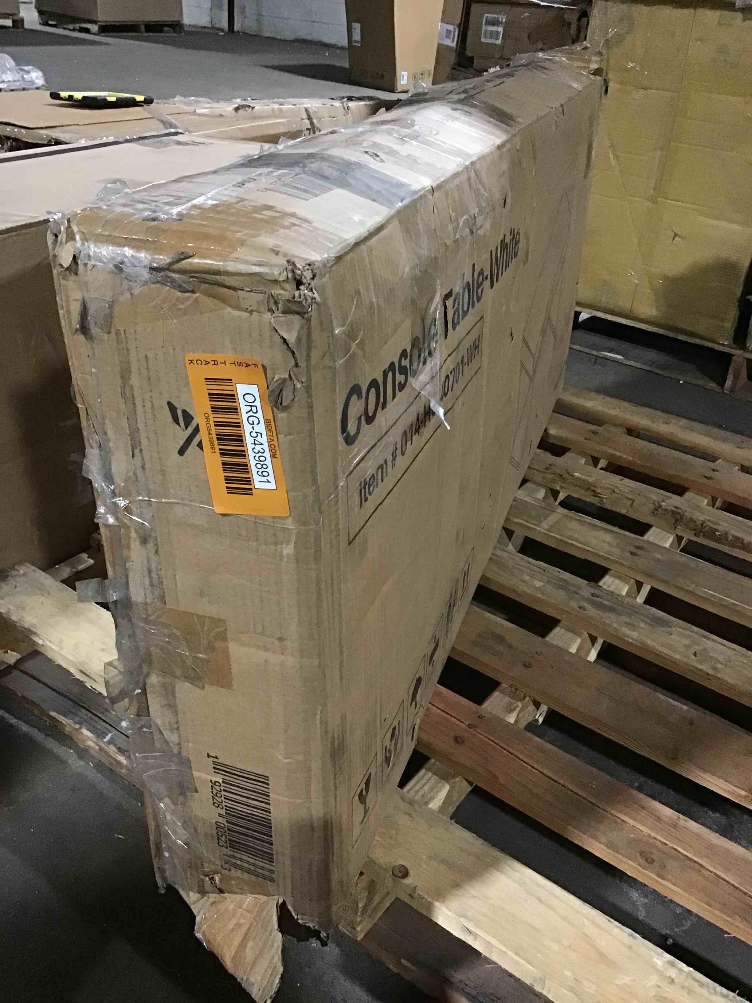 https://s3.amazonaws.com/lotting-images-prod/bidfta/ORG5439891_1702054426521.jpeg