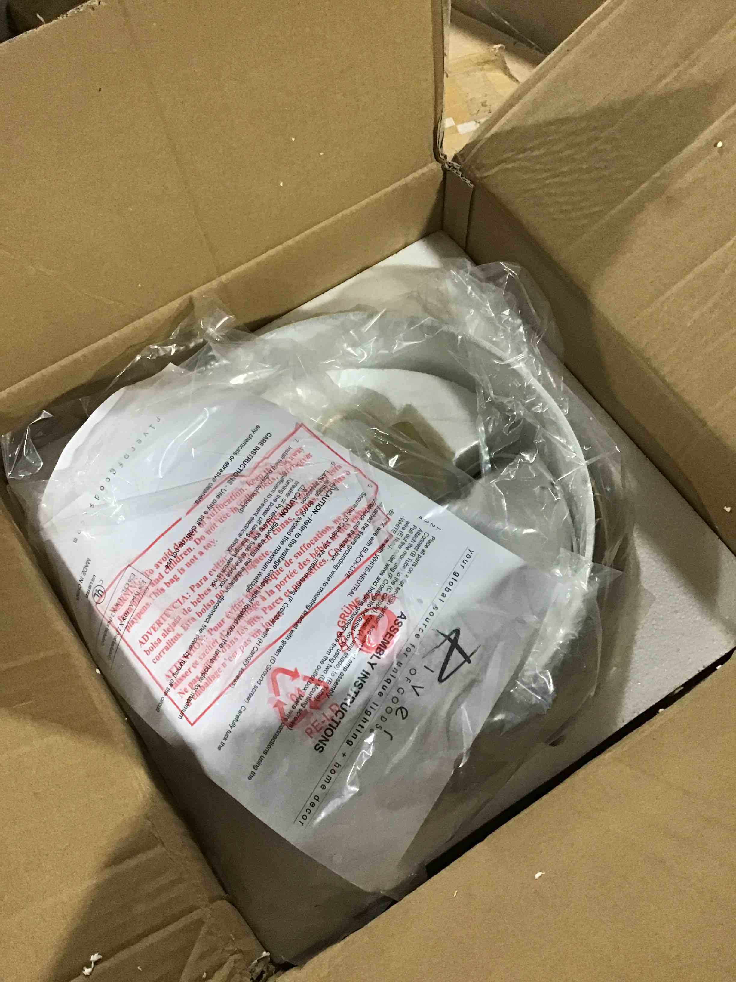 https://s3.amazonaws.com/lotting-images-prod/bidfta/ORG5439905_1702059972159.jpeg