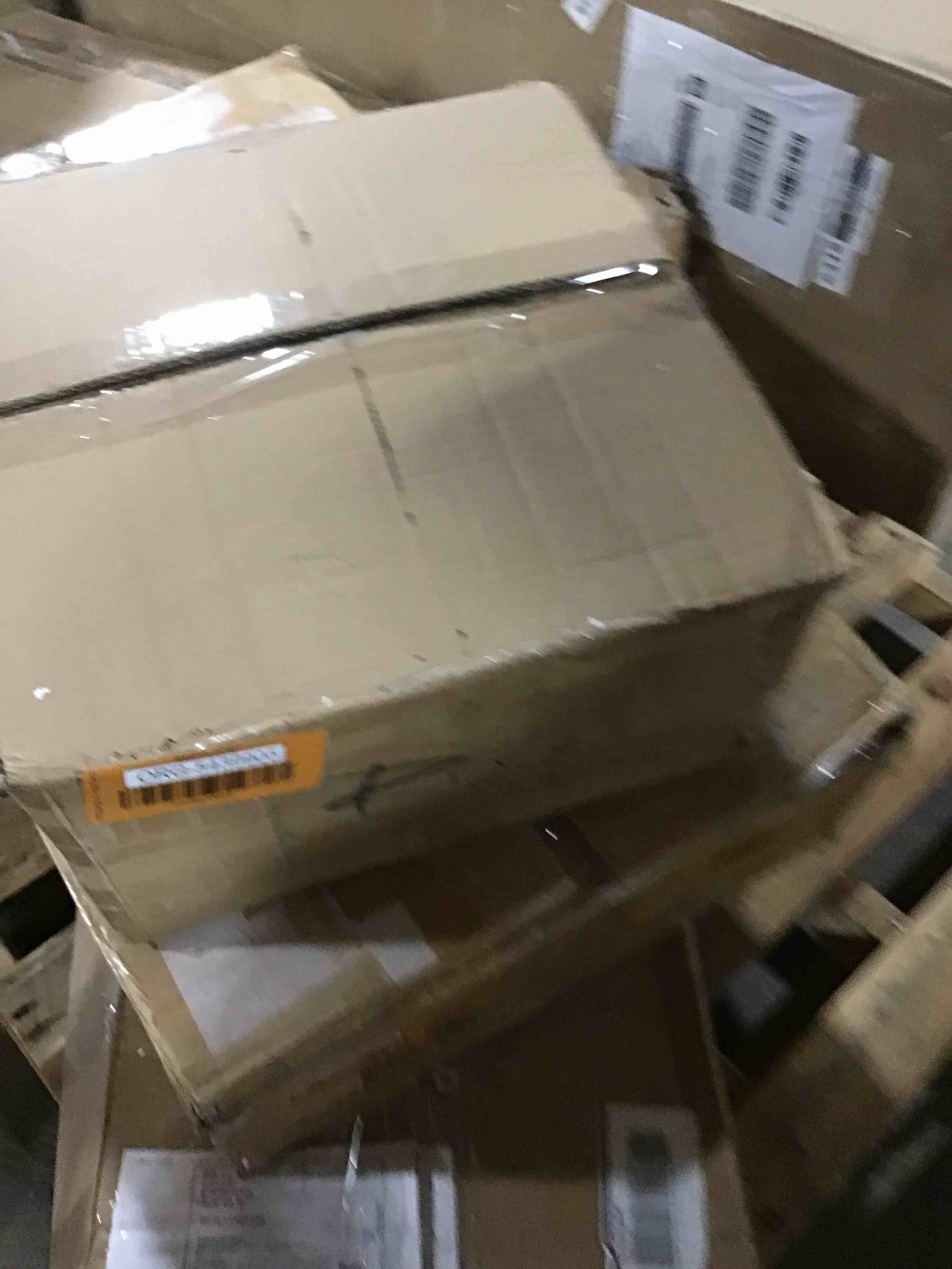 https://s3.amazonaws.com/lotting-images-prod/bidfta/ORG5439905_1702059994338.jpeg
