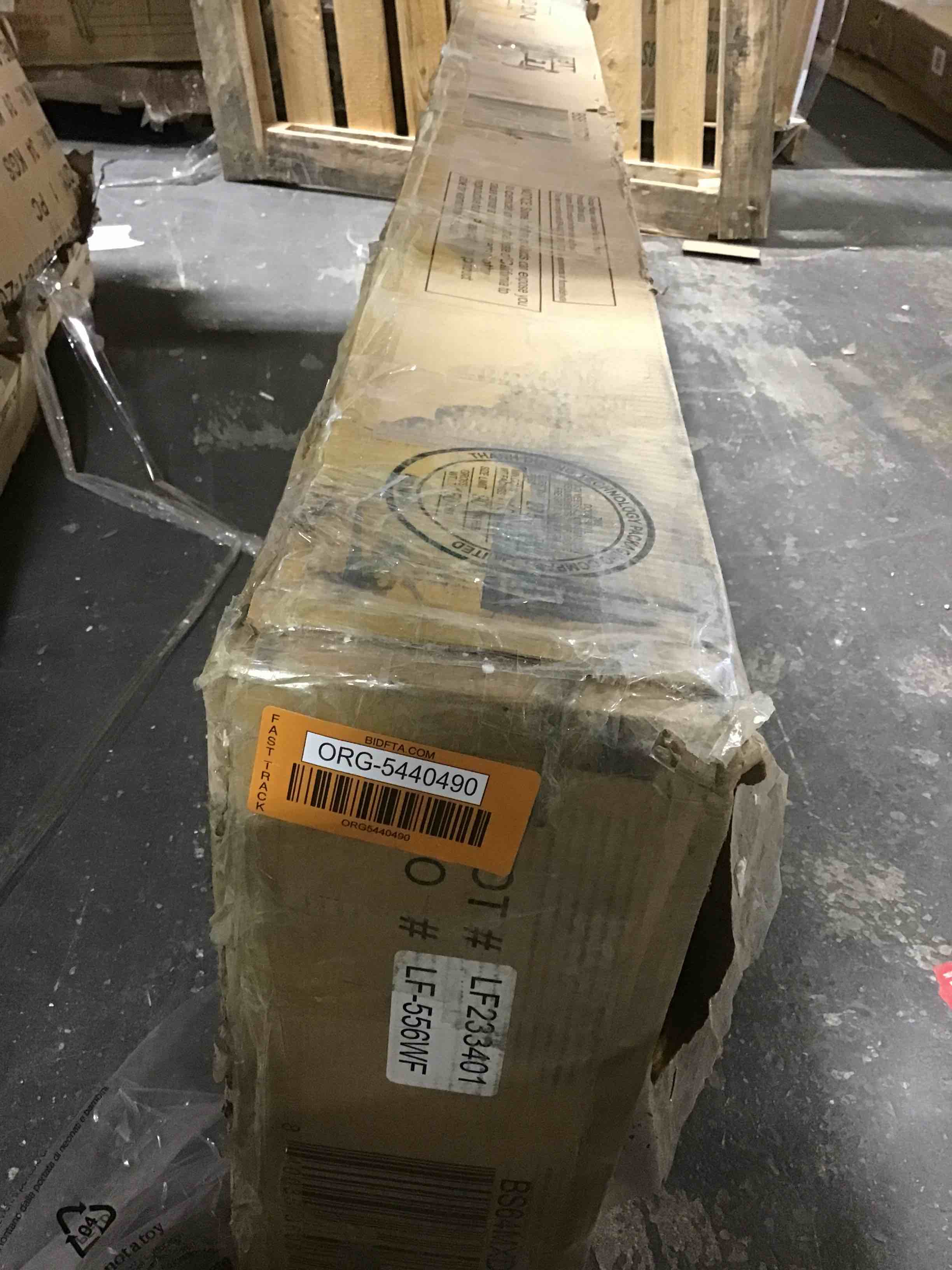 https://s3.amazonaws.com/lotting-images-prod/bidfta/ORG5440490_1703000279912.jpeg