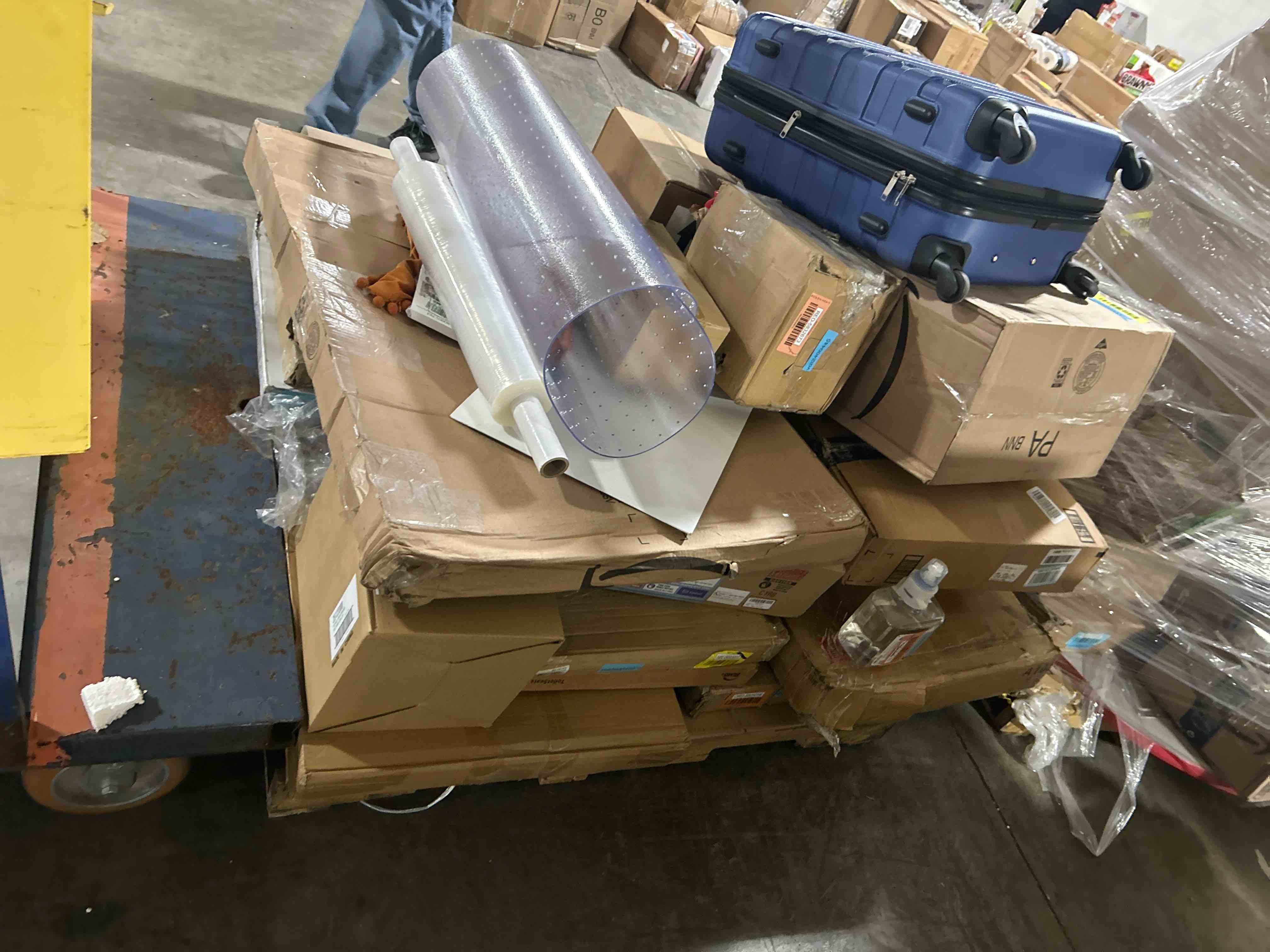 https://s3.amazonaws.com/lotting-images-prod/bidfta/ORG5457771_1707951068141.jpeg