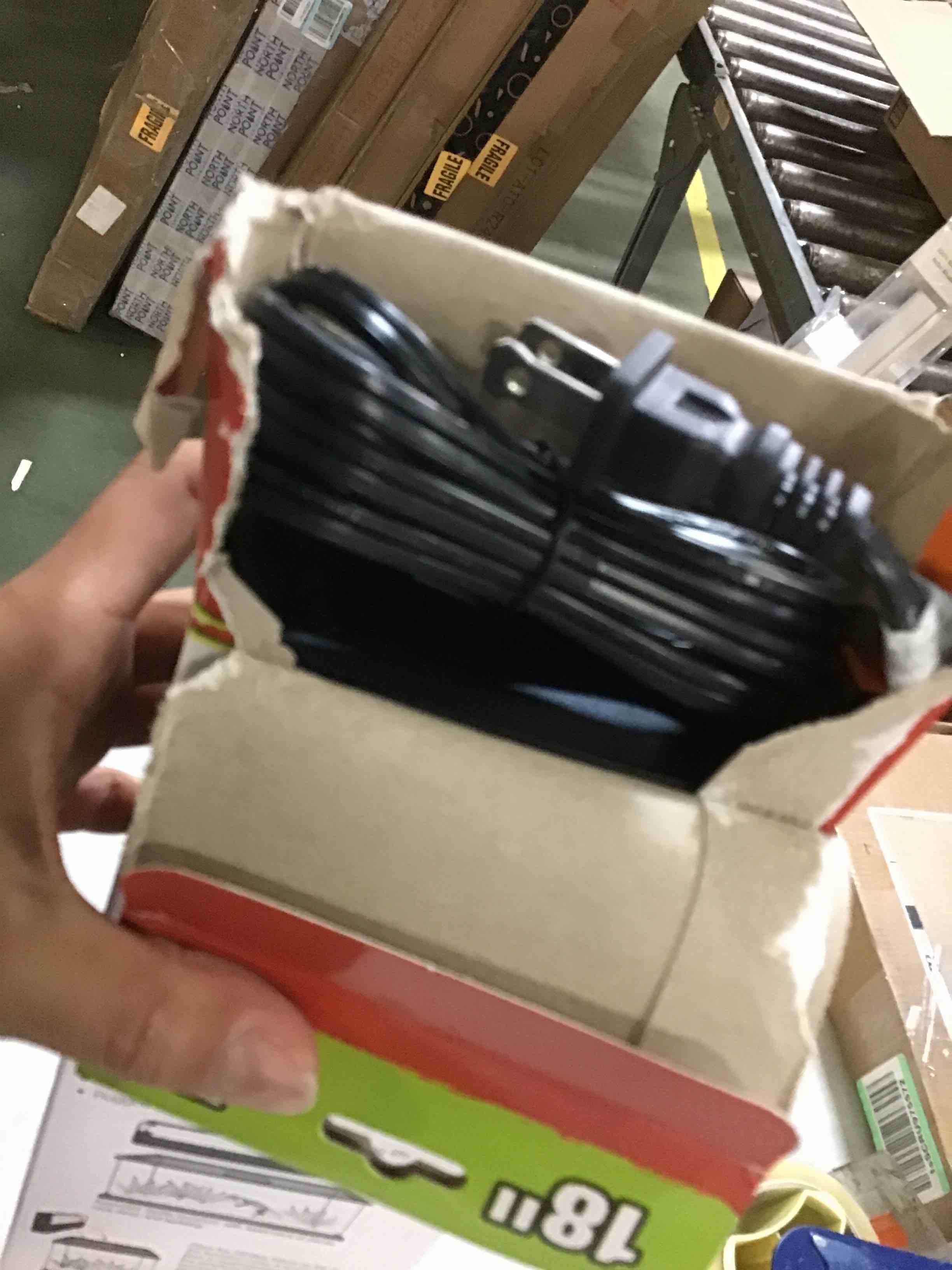 https://s3.amazonaws.com/lotting-images-prod/bidfta/ORG5460594_1701887496018.jpeg