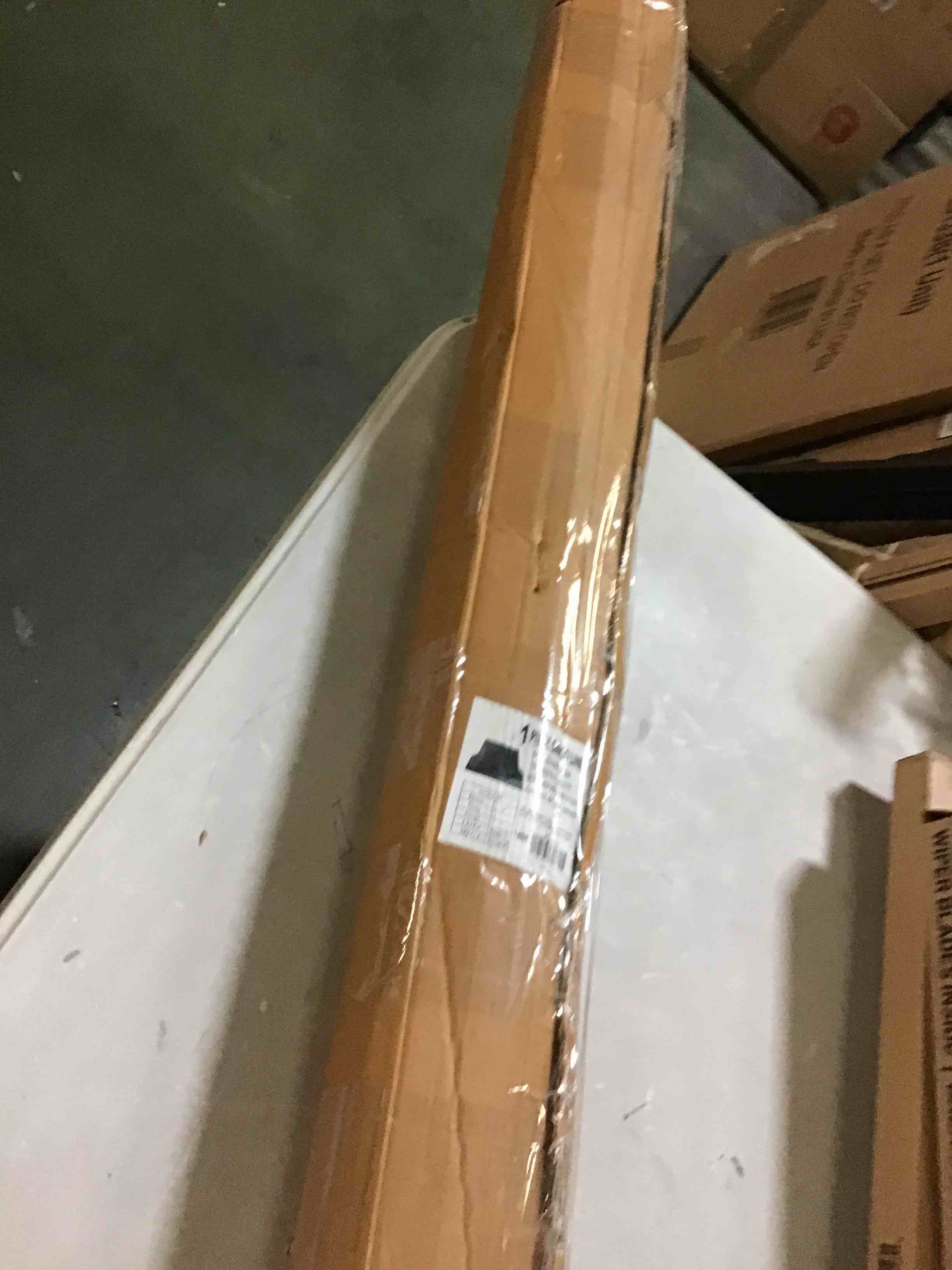 https://s3.amazonaws.com/lotting-images-prod/bidfta/ORG5461601_1702322391343.jpeg