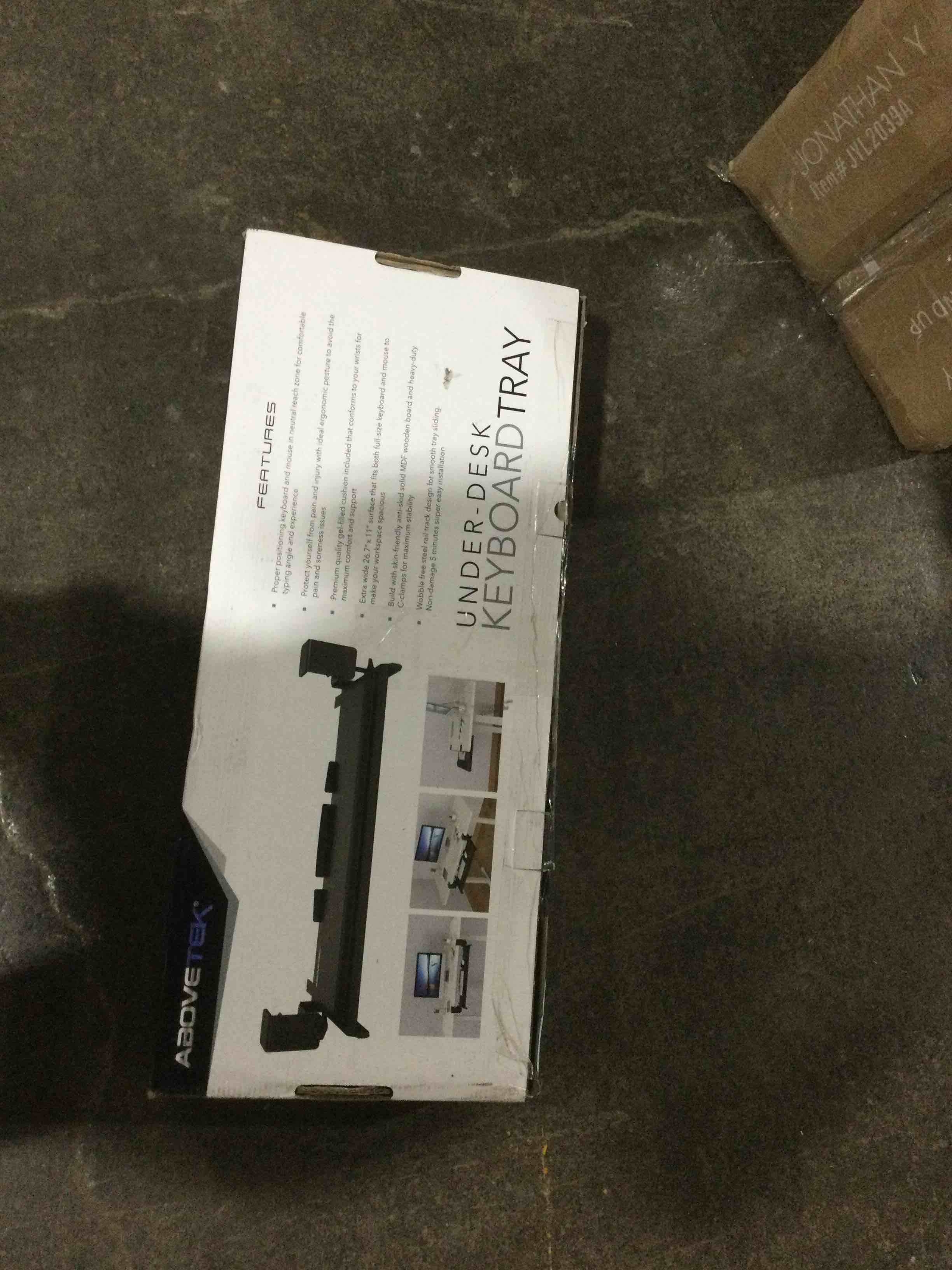 https://s3.amazonaws.com/lotting-images-prod/bidfta/ORG5462000_1705692288680.jpeg