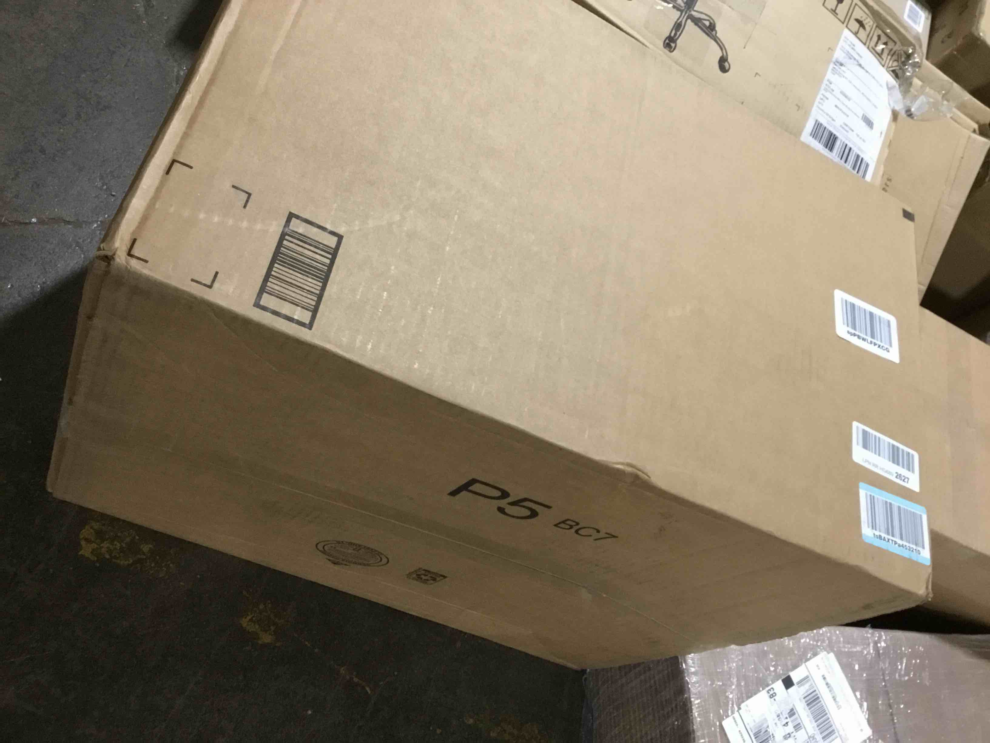 https://s3.amazonaws.com/lotting-images-prod/bidfta/ORG5464383_1705587240770.jpeg