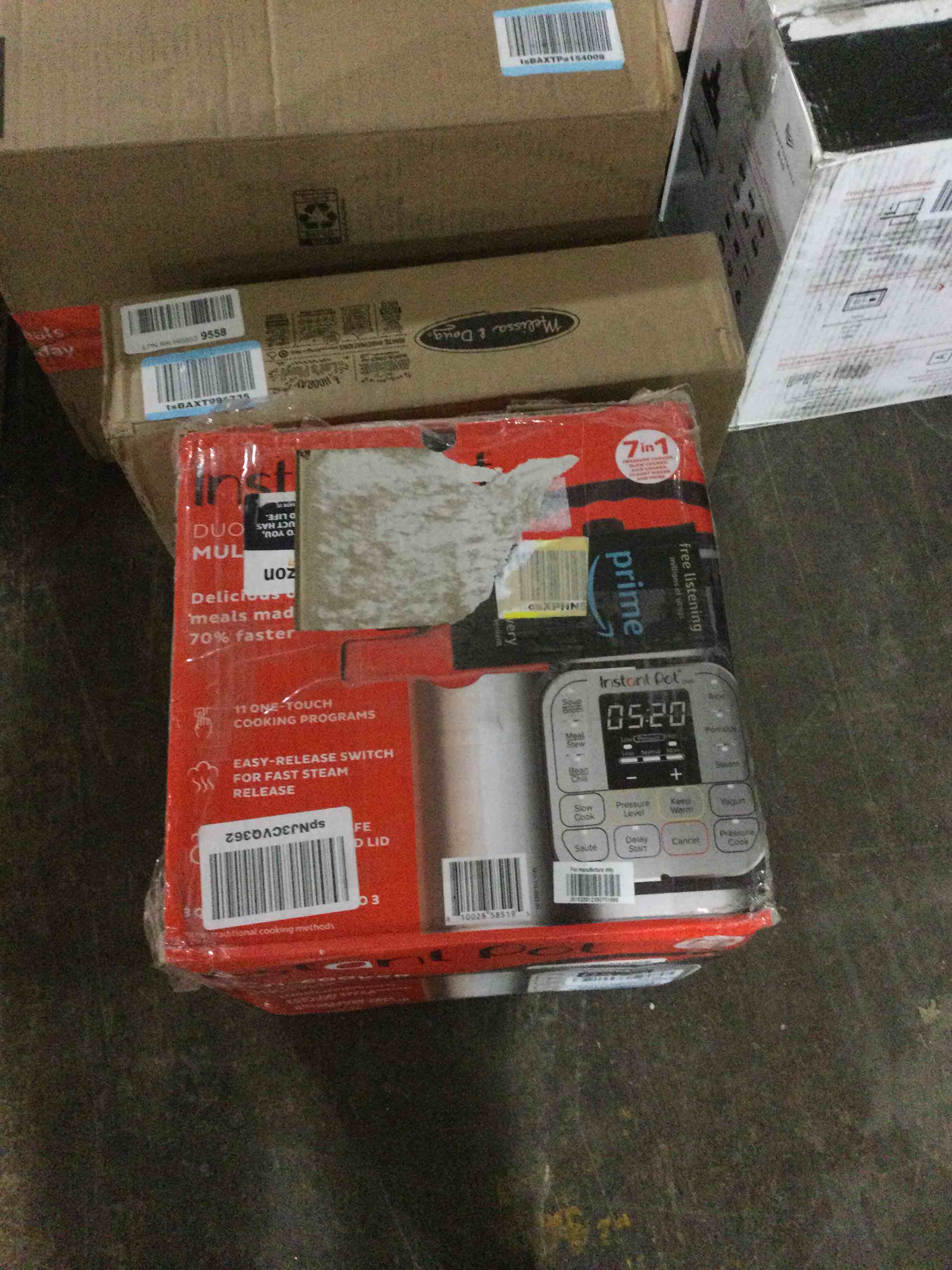 https://s3.amazonaws.com/lotting-images-prod/bidfta/ORG5465651_1705505311484.jpeg