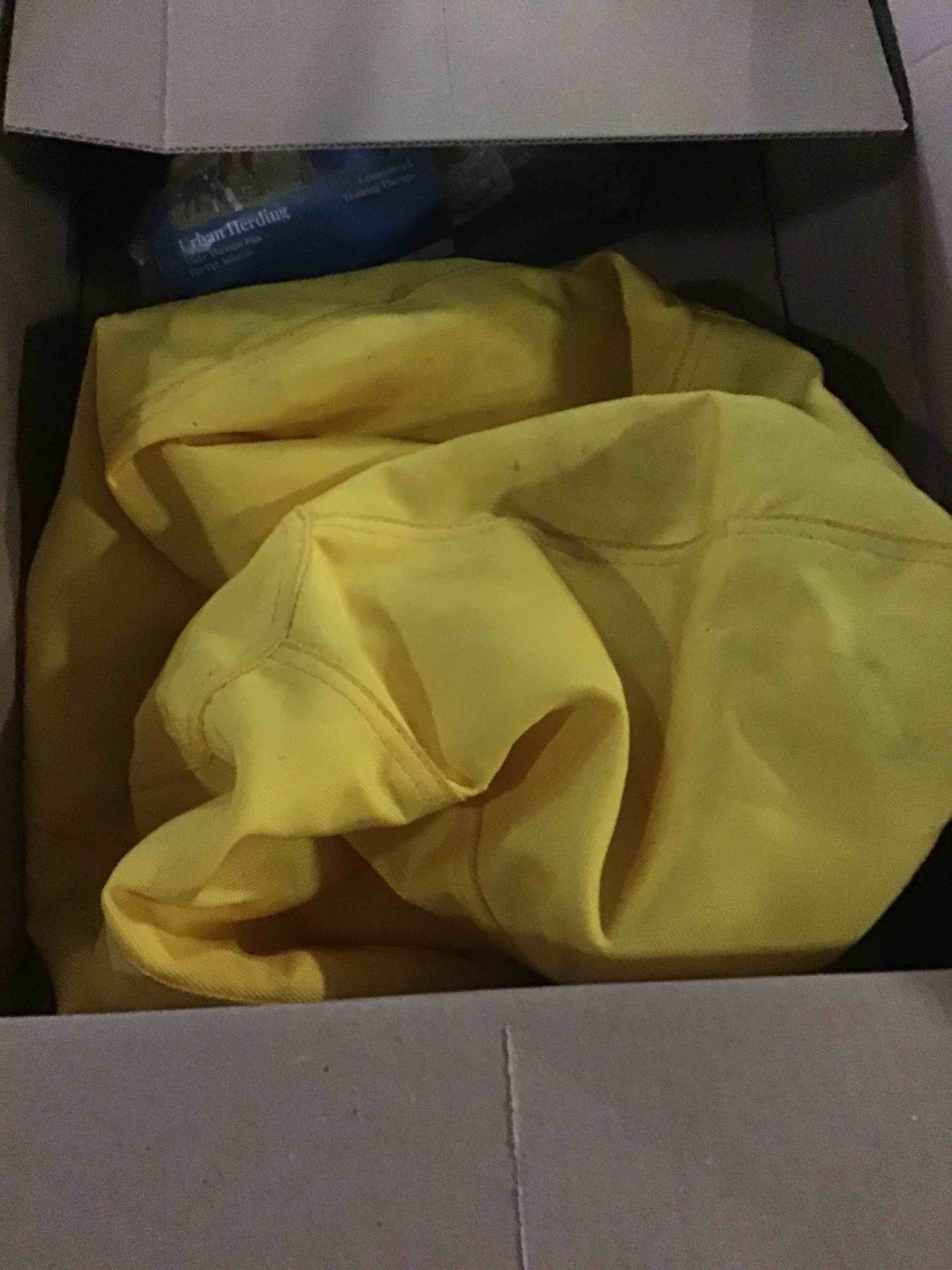 https://s3.amazonaws.com/lotting-images-prod/bidfta/ORG5469473_1697807992109.jpeg