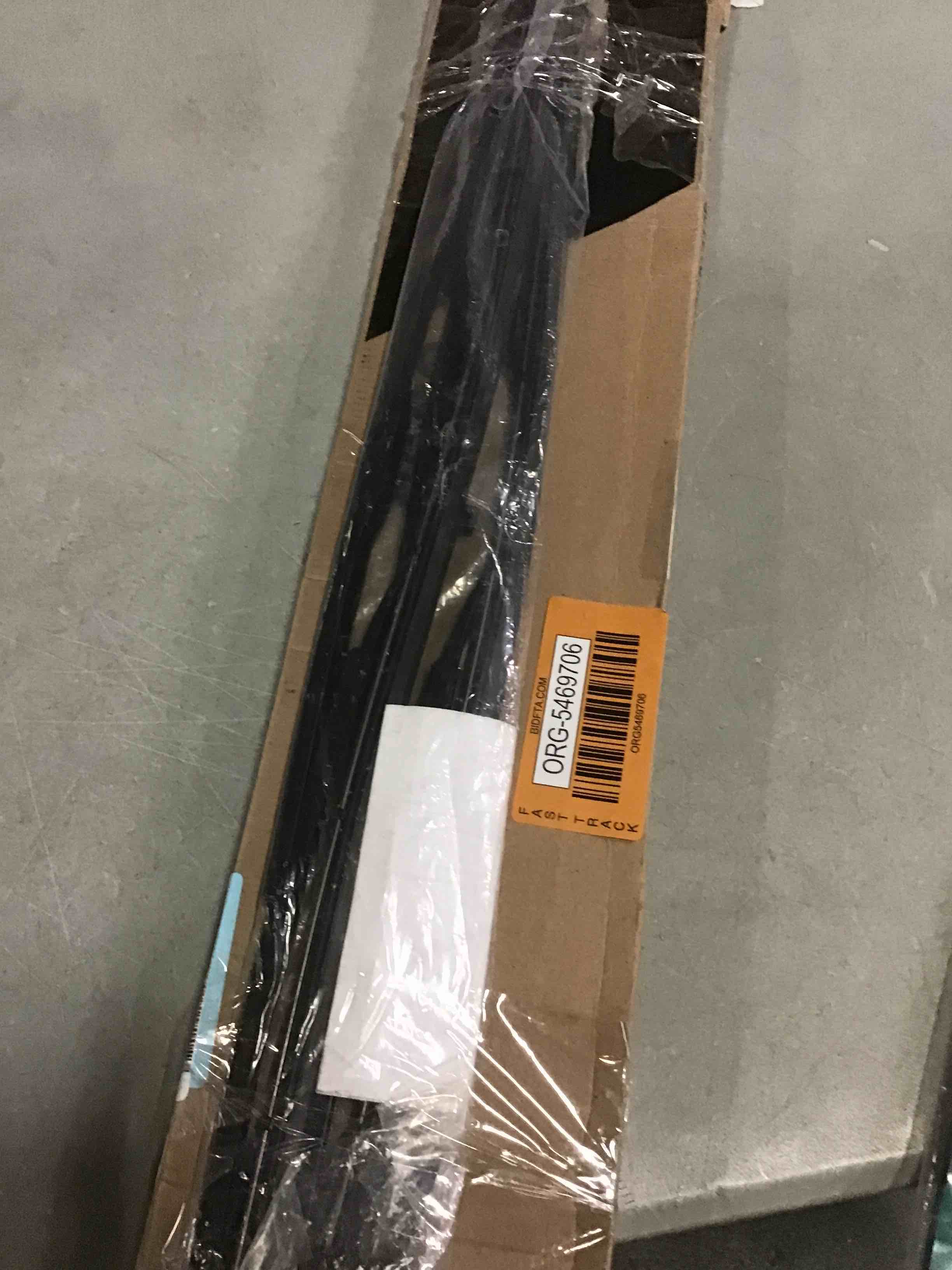 https://s3.amazonaws.com/lotting-images-prod/bidfta/ORG5469706_1698164566131.jpeg