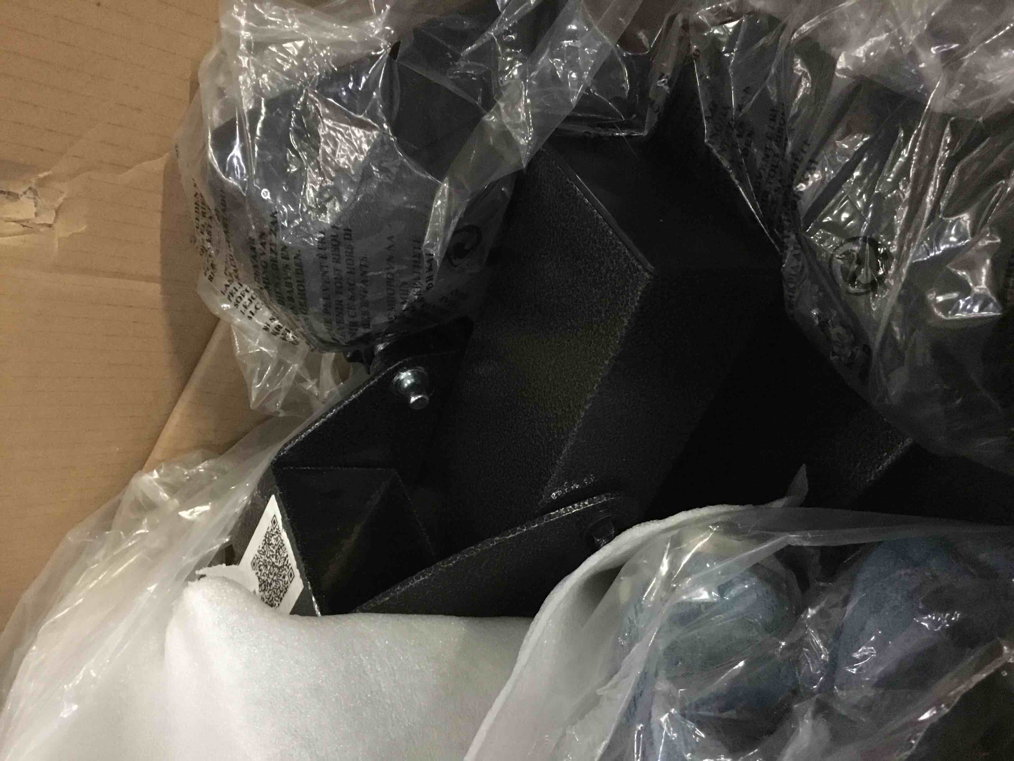 https://s3.amazonaws.com/lotting-images-prod/bidfta/ORG5471327_1698254584231.jpeg