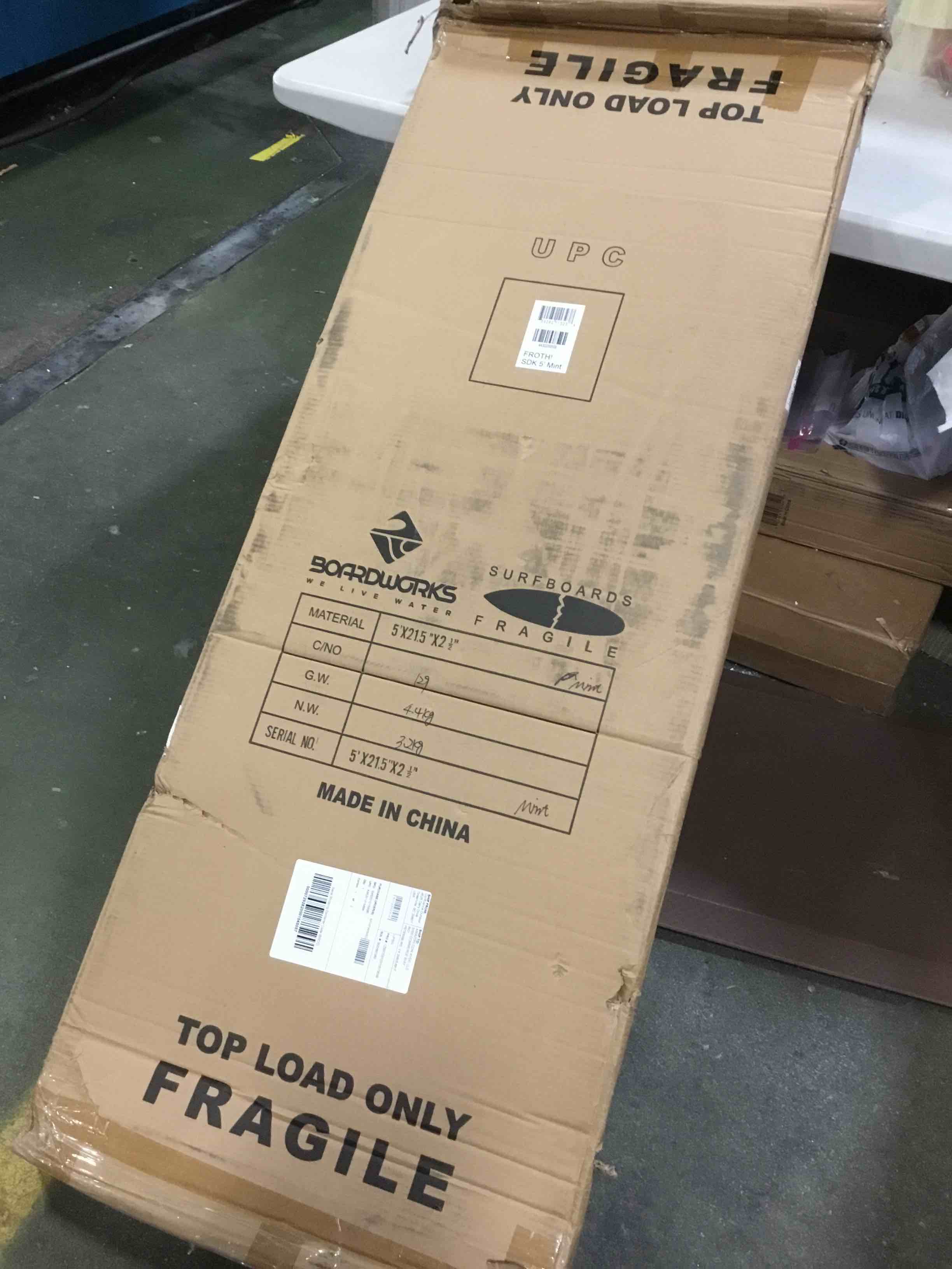 https://s3.amazonaws.com/lotting-images-prod/bidfta/ORG5471602_1698435323566.jpeg