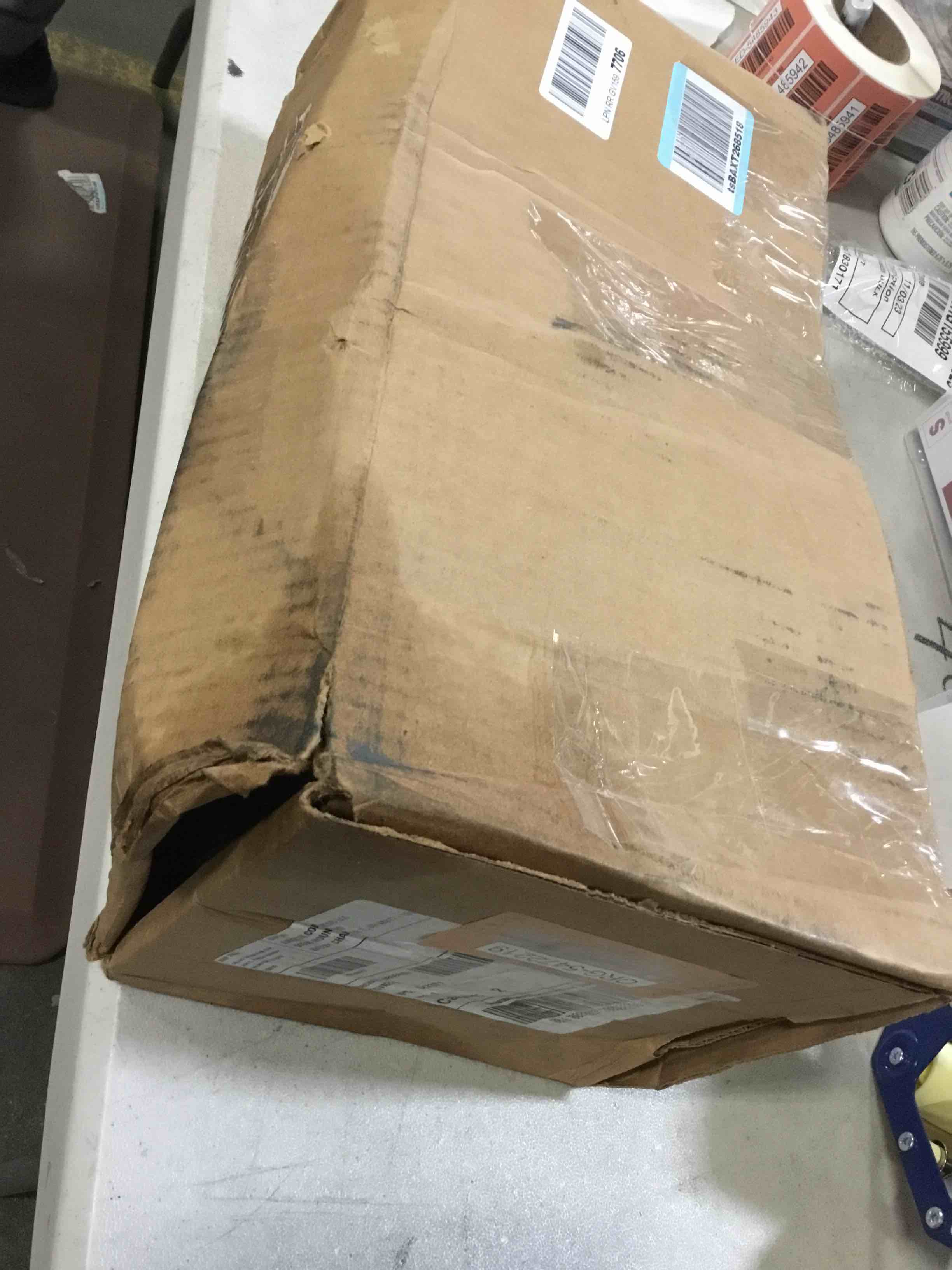https://s3.amazonaws.com/lotting-images-prod/bidfta/ORG5472219_1699277096890.jpeg