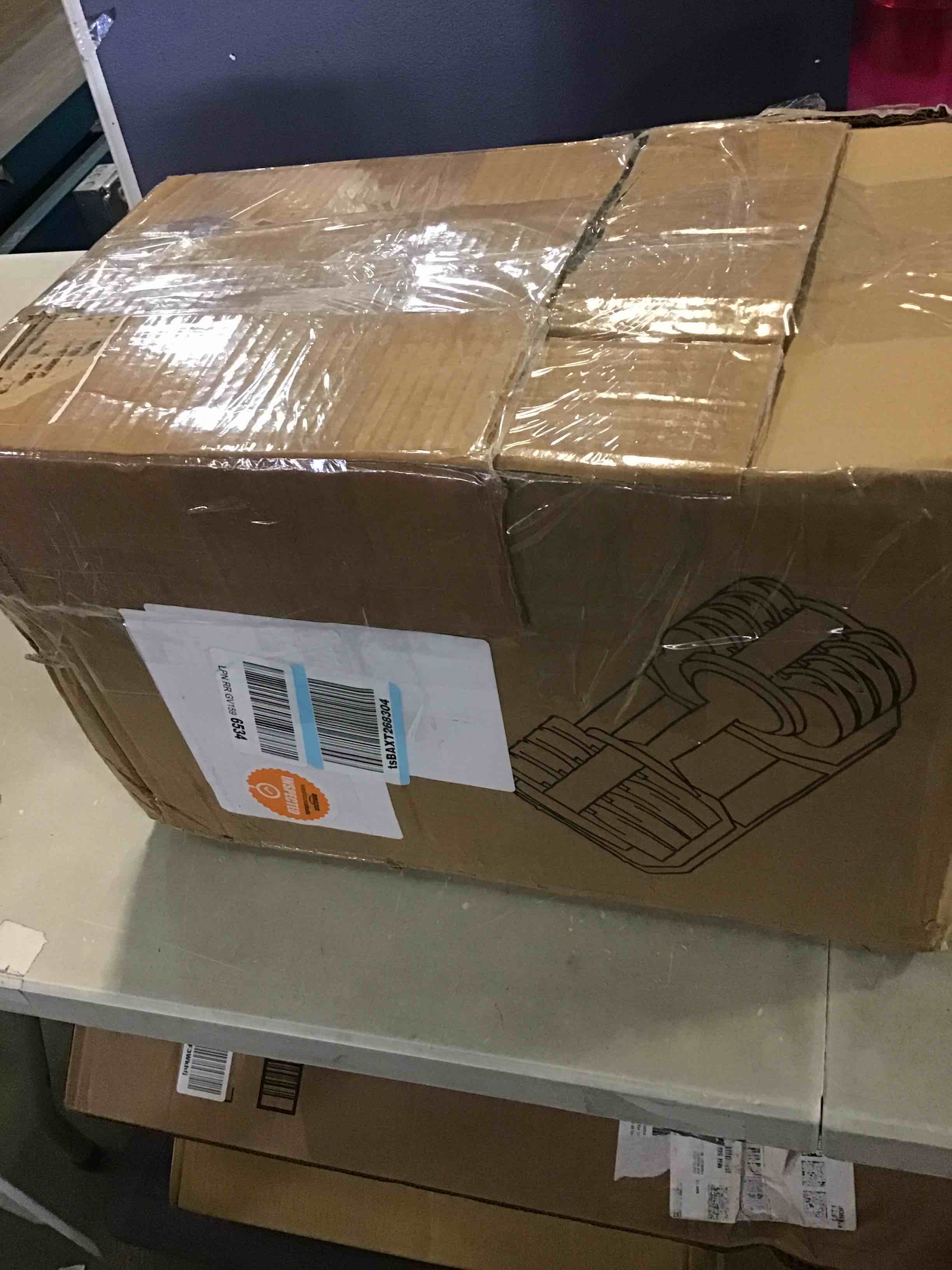 https://s3.amazonaws.com/lotting-images-prod/bidfta/ORG5472773_1698250800966.jpeg