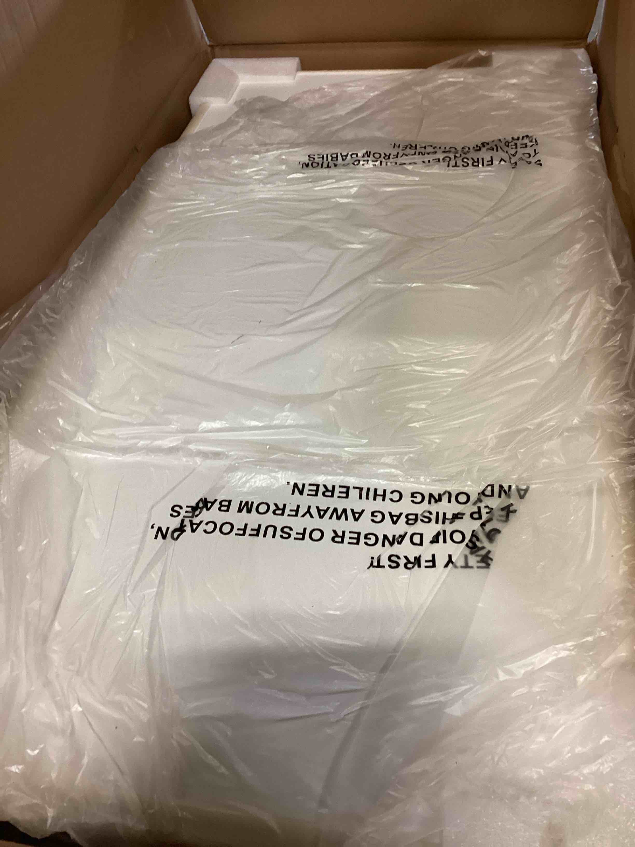 https://s3.amazonaws.com/lotting-images-prod/bidfta/ORG5473557_1699019092364.jpeg