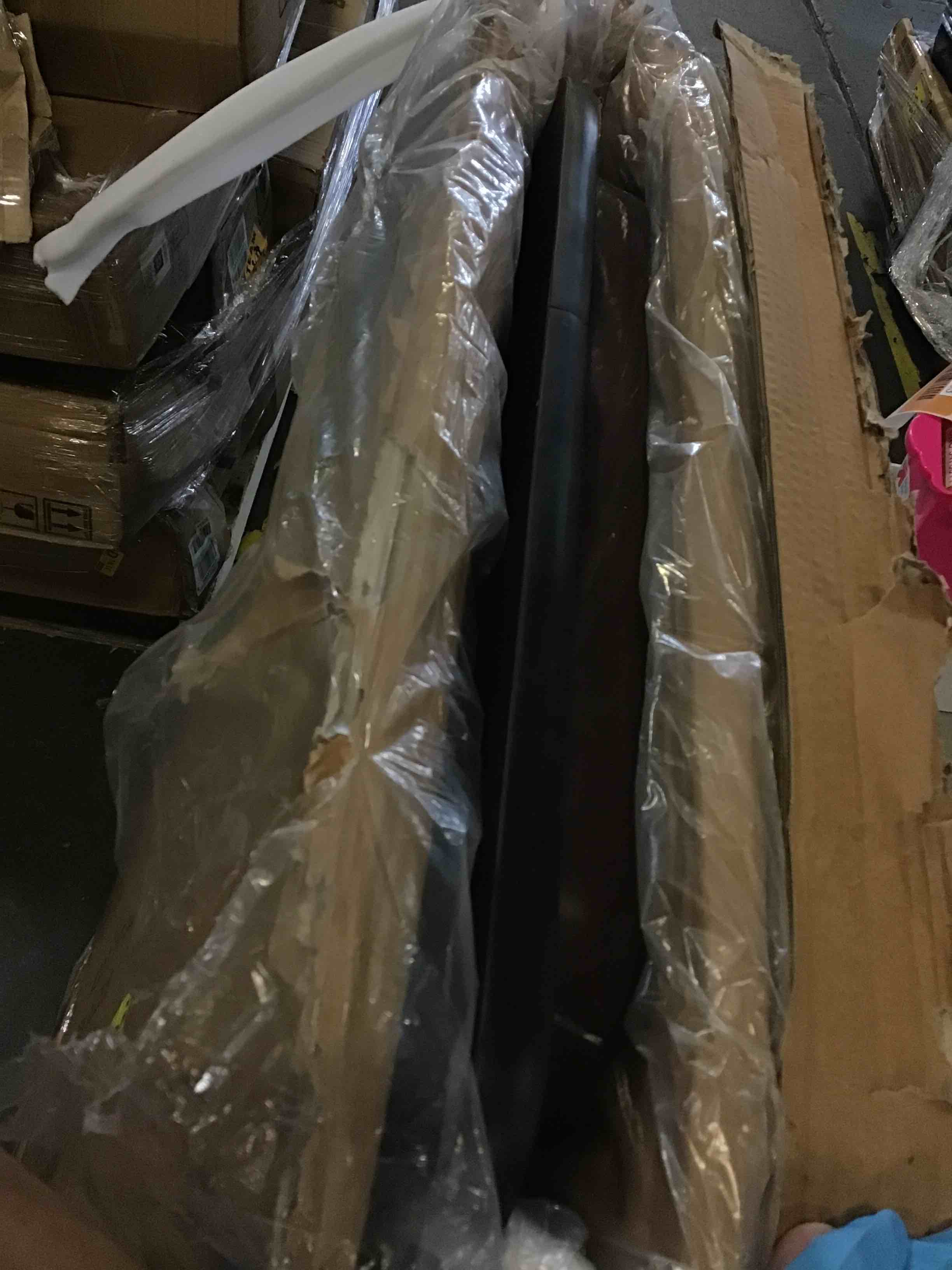 https://s3.amazonaws.com/lotting-images-prod/bidfta/ORG5476003_1699019508610.jpeg