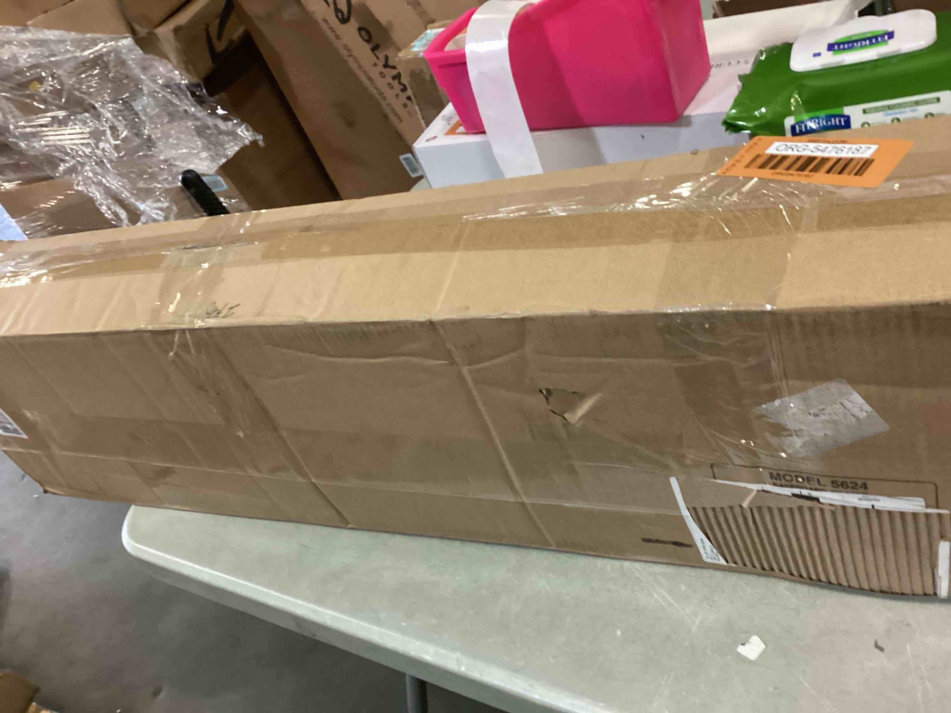 https://s3.amazonaws.com/lotting-images-prod/bidfta/ORG5476187_1699298488656.jpeg