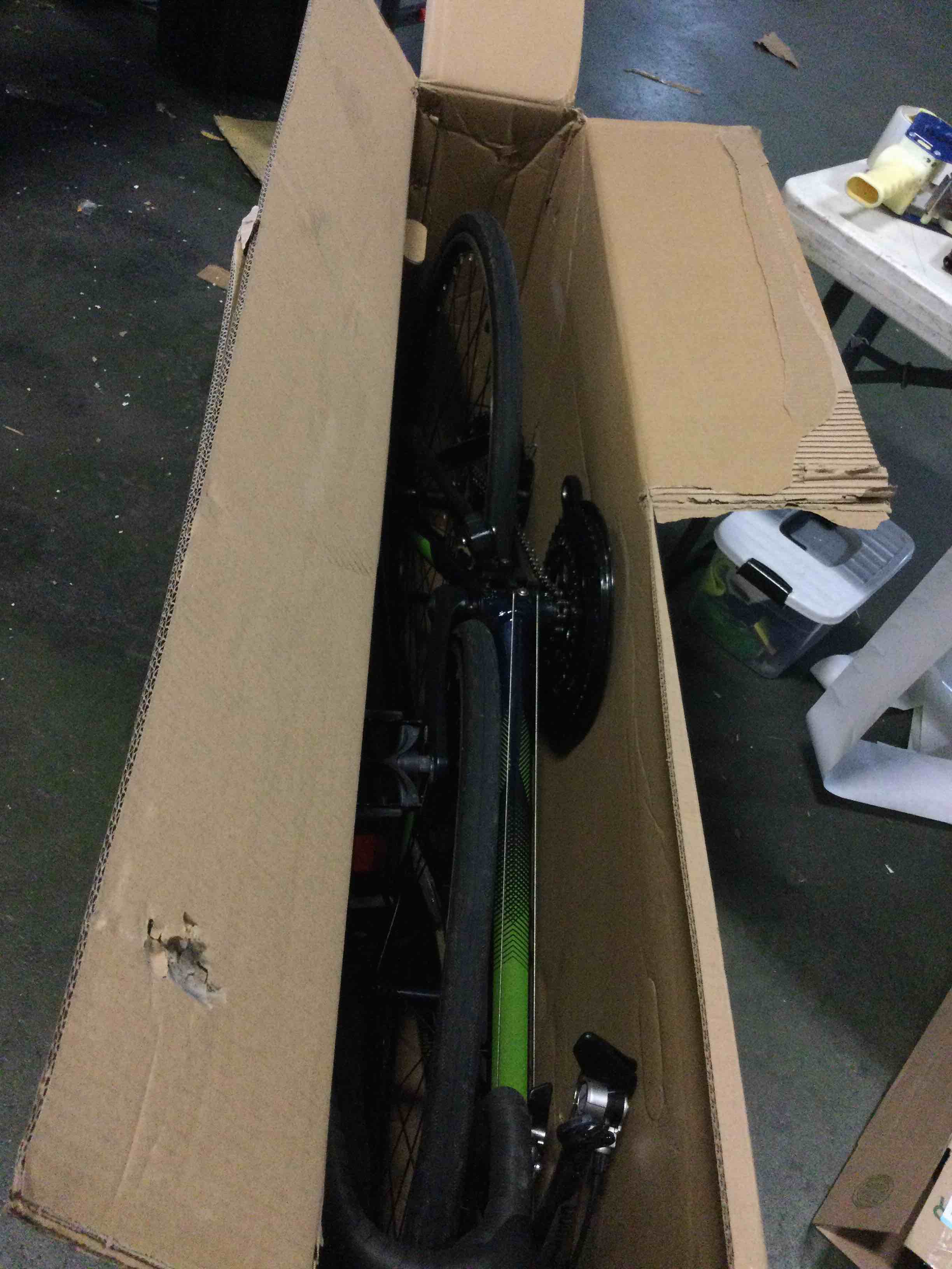 https://s3.amazonaws.com/lotting-images-prod/bidfta/ORG5476433_1699474952316.jpeg
