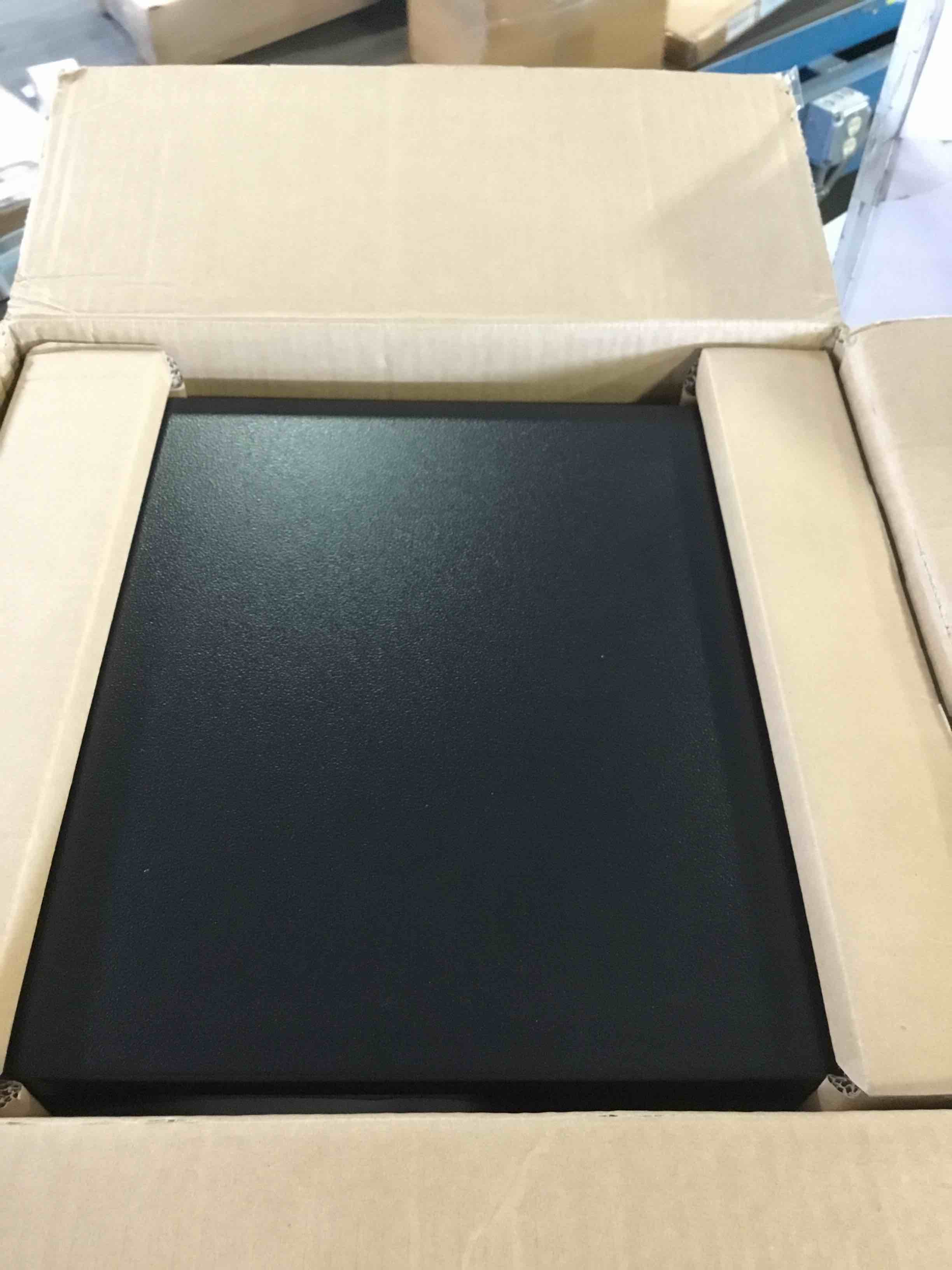 https://s3.amazonaws.com/lotting-images-prod/bidfta/ORG5477018_1698171047112.jpeg