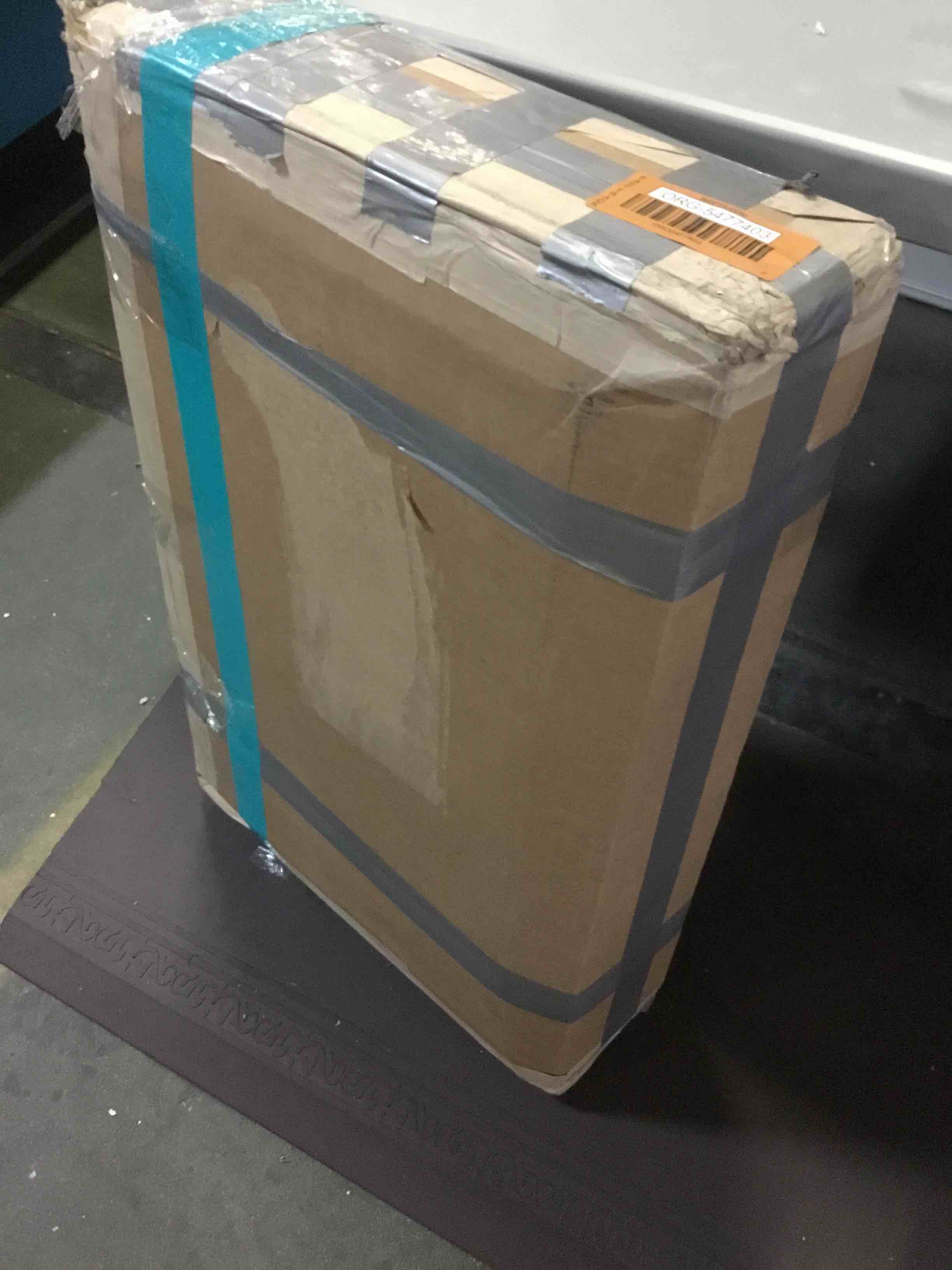 https://s3.amazonaws.com/lotting-images-prod/bidfta/ORG5477403_1698414409596.jpeg
