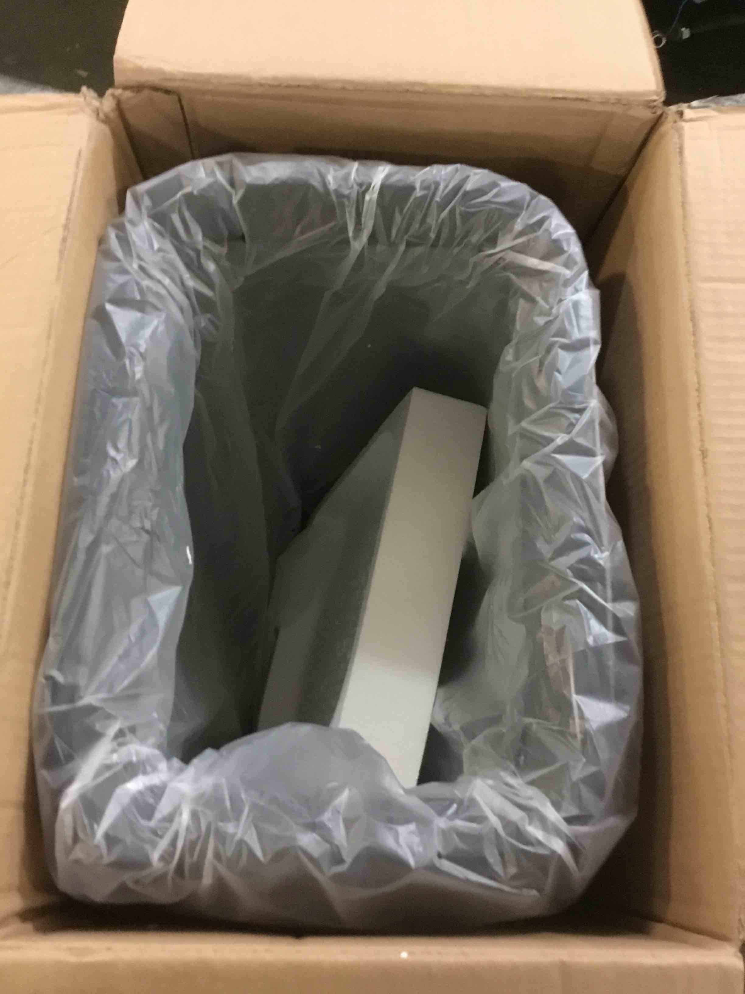 https://s3.amazonaws.com/lotting-images-prod/bidfta/ORG5477974_1698868463232.jpeg