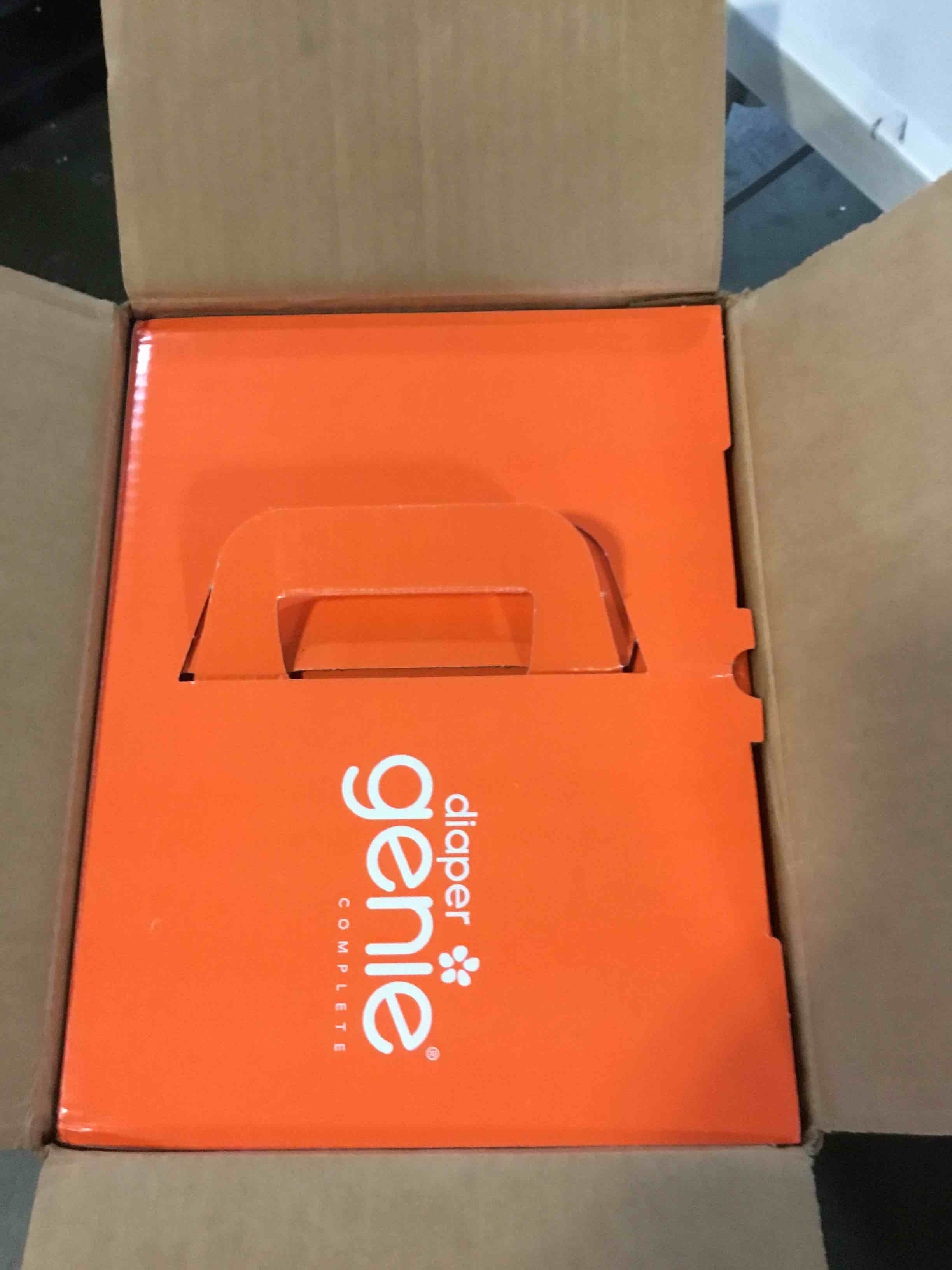 https://s3.amazonaws.com/lotting-images-prod/bidfta/ORG5478245_1699025727445.jpeg