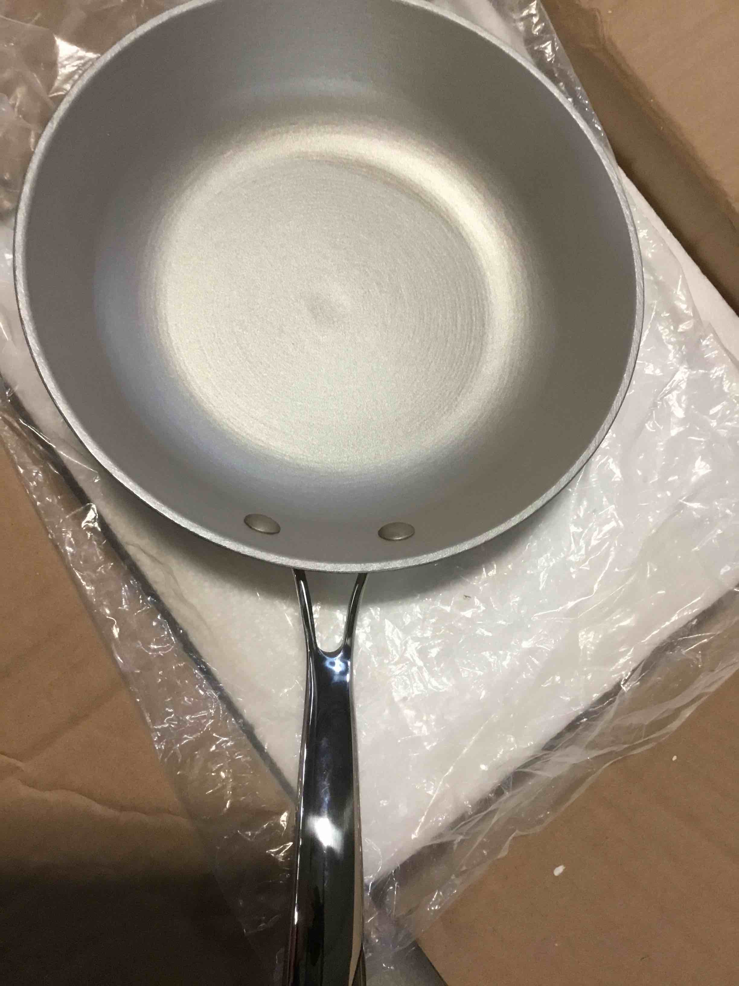 https://s3.amazonaws.com/lotting-images-prod/bidfta/ORG5478729_1698248750574.jpeg