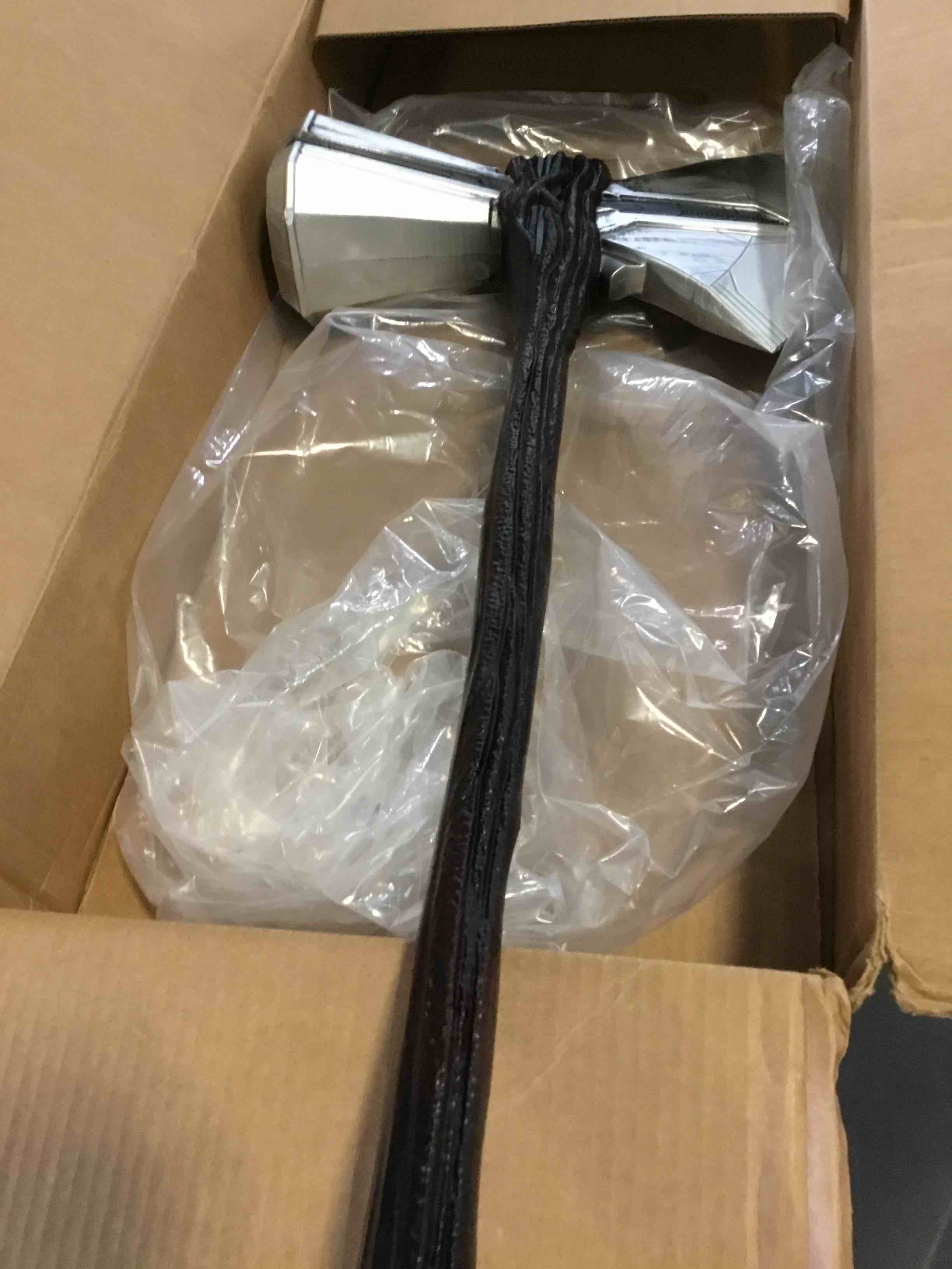 https://s3.amazonaws.com/lotting-images-prod/bidfta/ORG5478948_1698342144191.jpeg