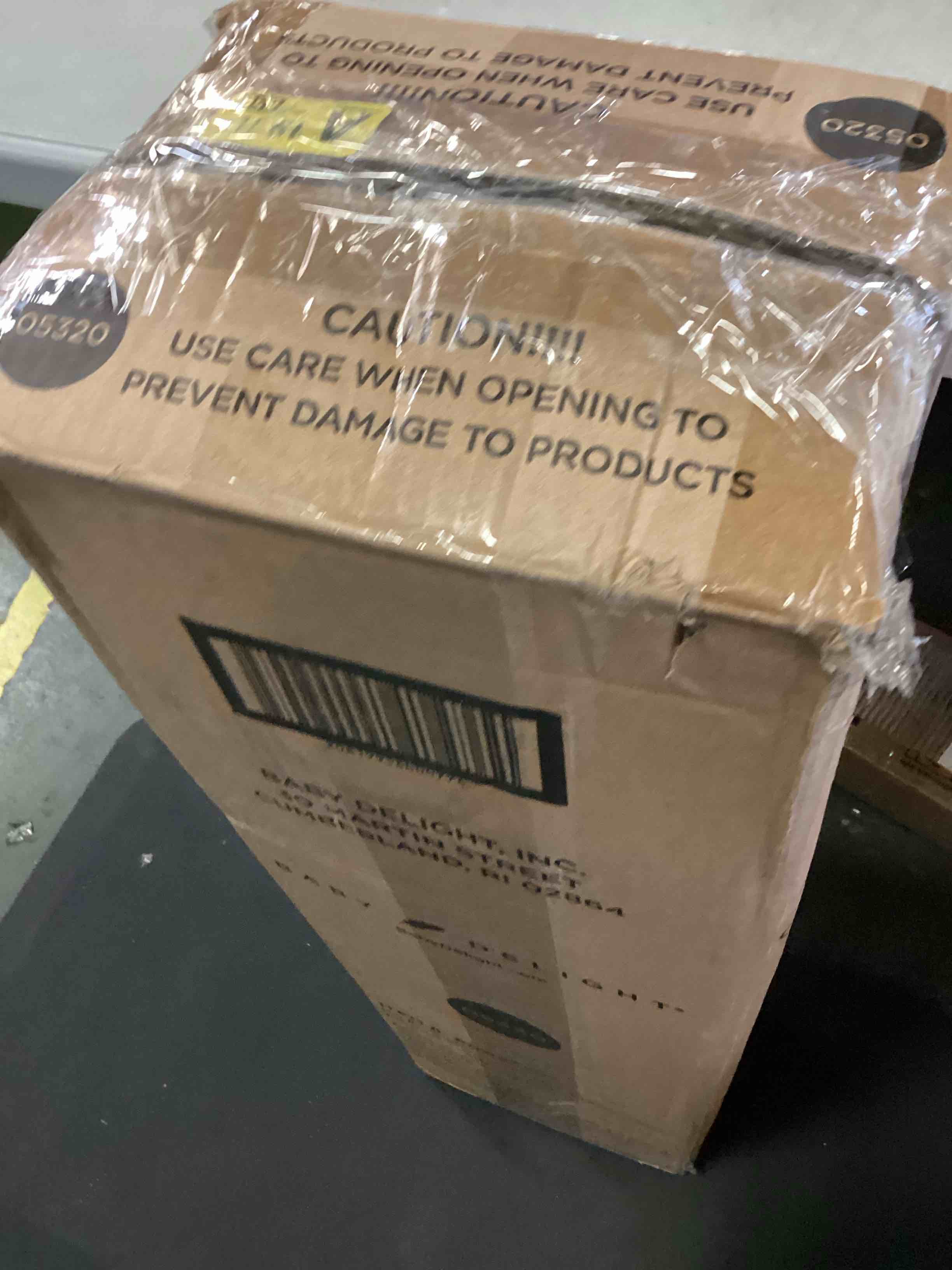 https://s3.amazonaws.com/lotting-images-prod/bidfta/ORG5479920_1698936352667.jpeg