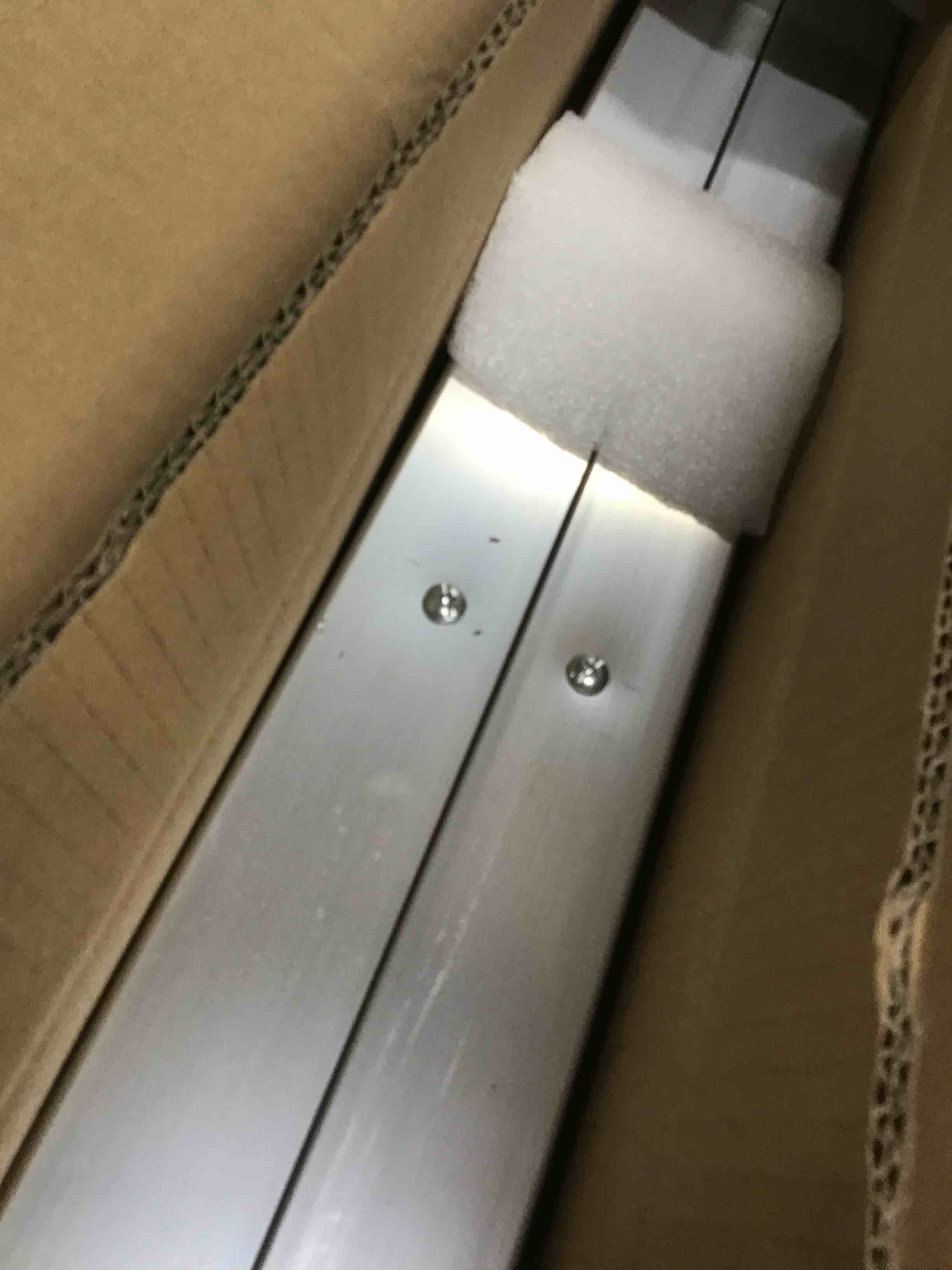 https://s3.amazonaws.com/lotting-images-prod/bidfta/ORG5483698_1709045007782.jpeg