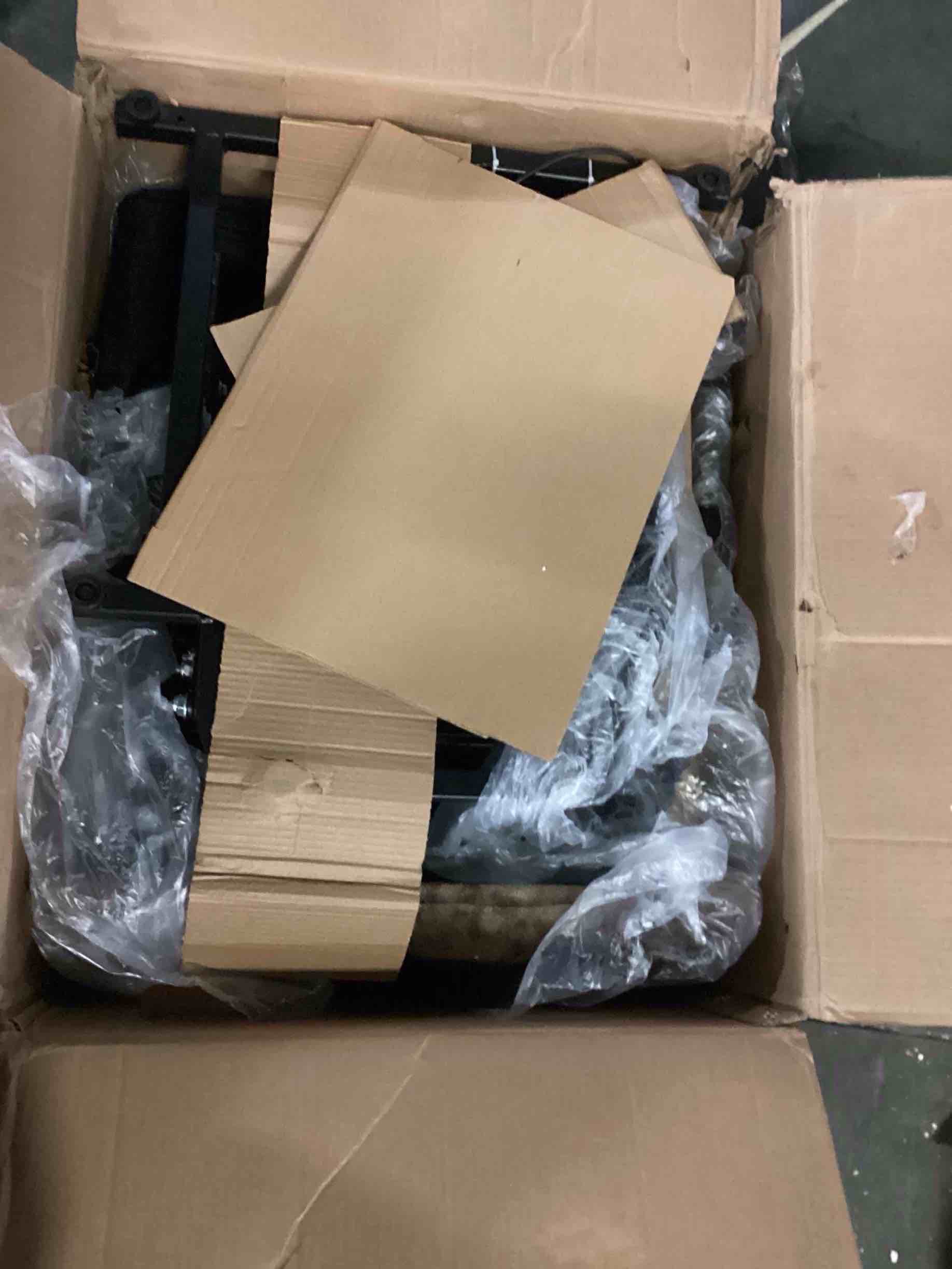 https://s3.amazonaws.com/lotting-images-prod/bidfta/ORG5488482_1708444384340.jpeg