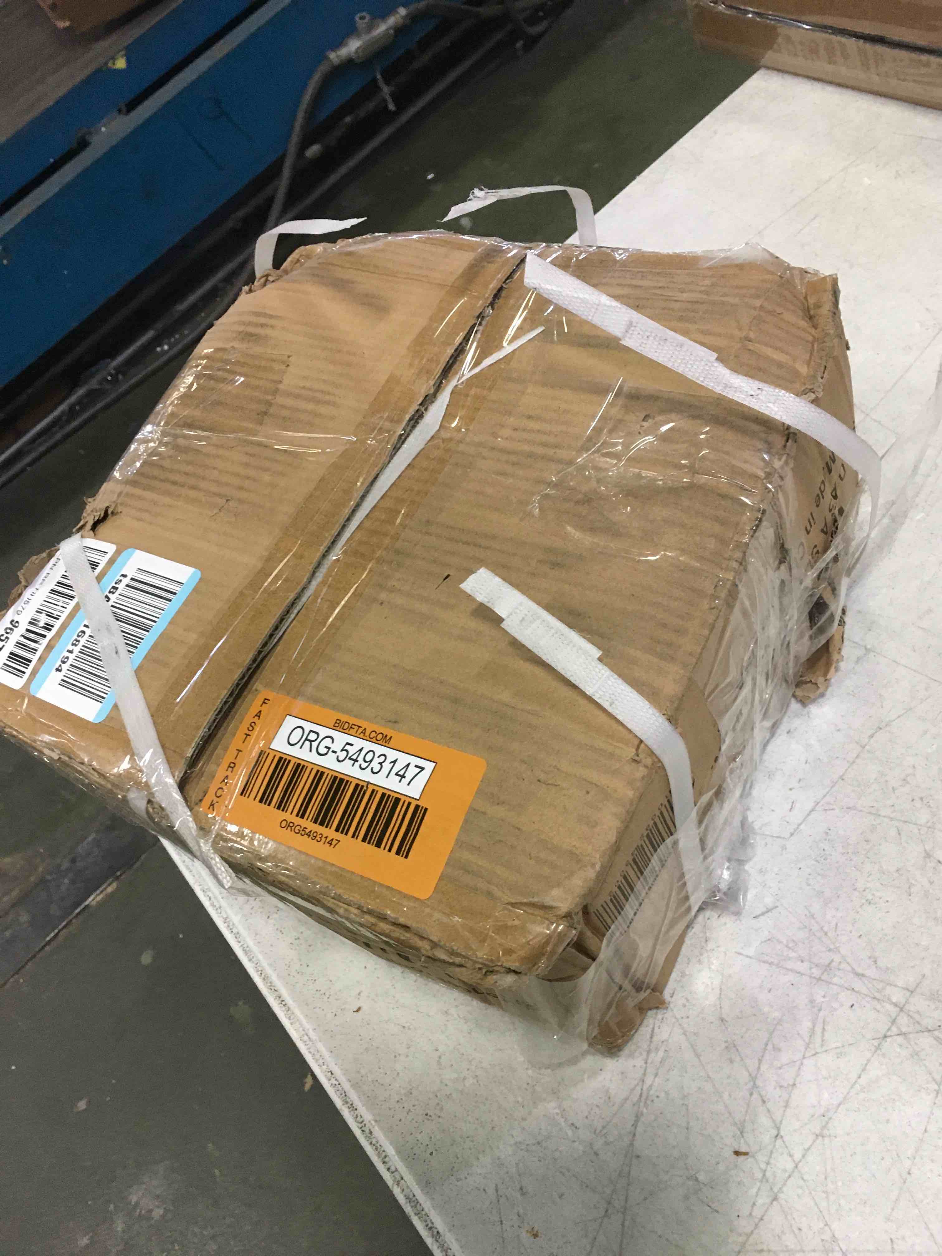 https://s3.amazonaws.com/lotting-images-prod/bidfta/ORG5493147_1702480850734.jpeg