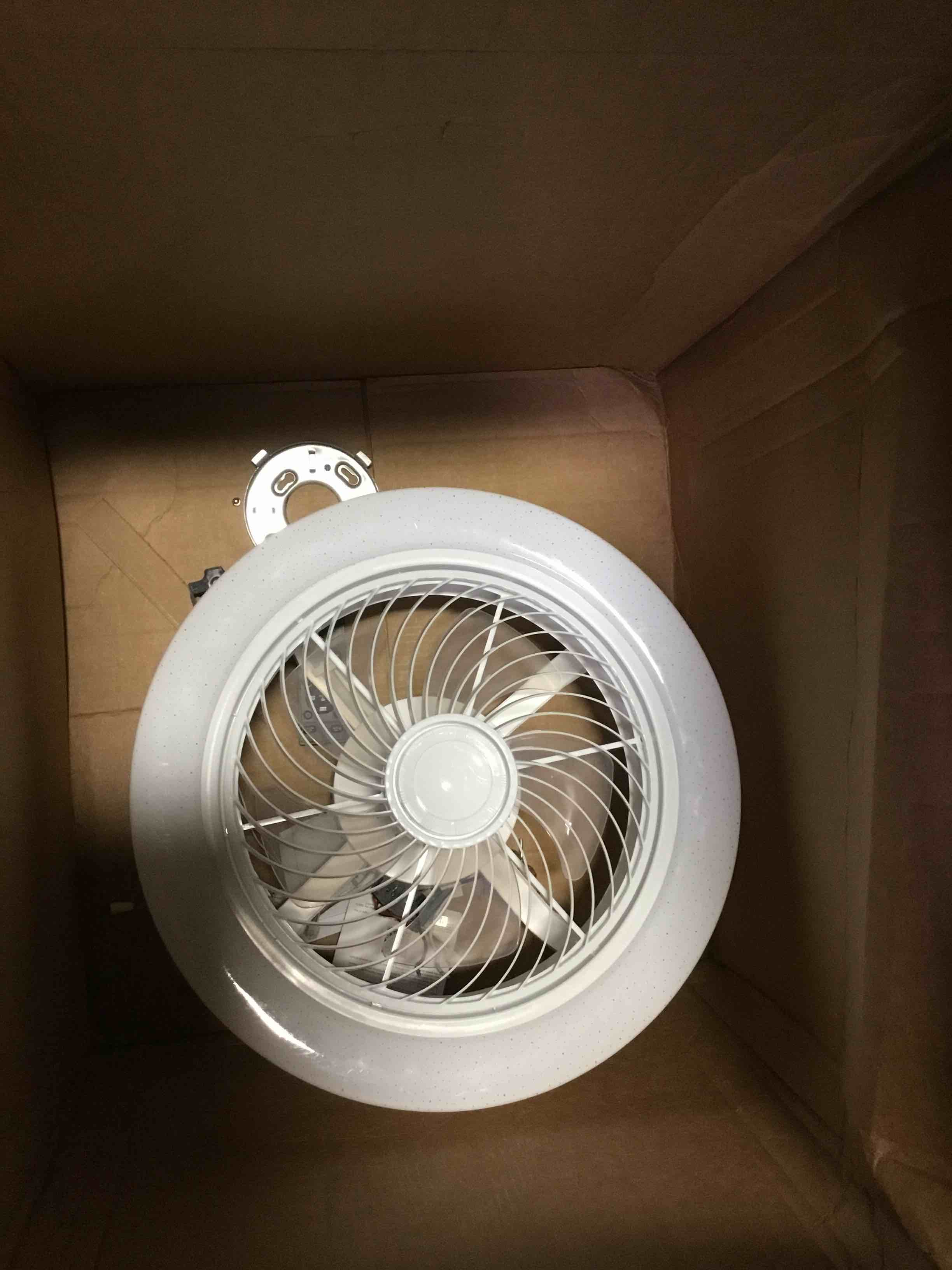 https://s3.amazonaws.com/lotting-images-prod/bidfta/ORG5493779_1701108820635.jpeg