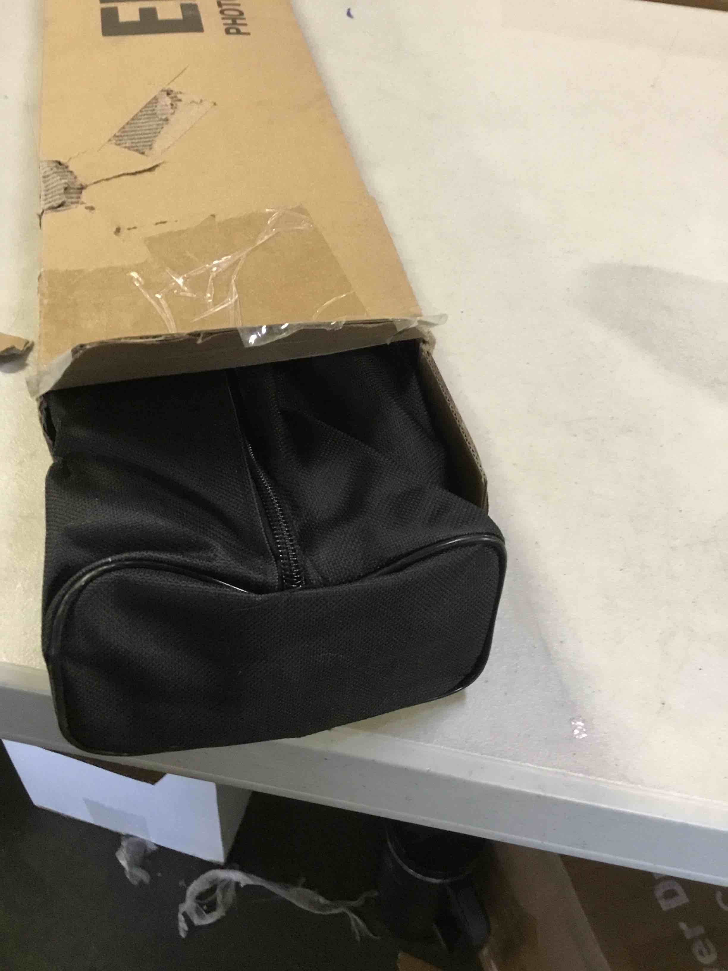 https://s3.amazonaws.com/lotting-images-prod/bidfta/ORG5493836_1701178742845.jpeg