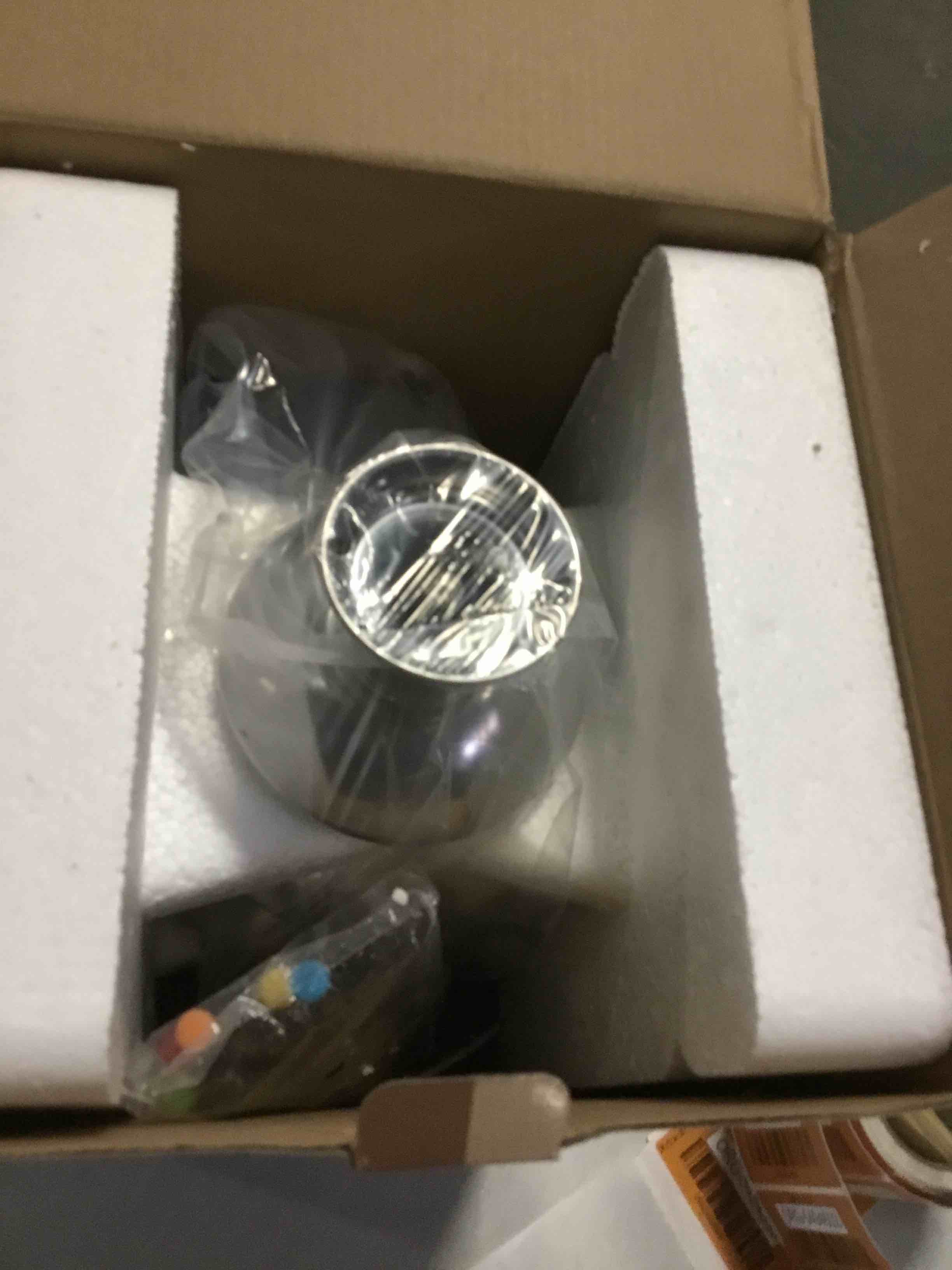 https://s3.amazonaws.com/lotting-images-prod/bidfta/ORG5494593_1701868891338.jpeg