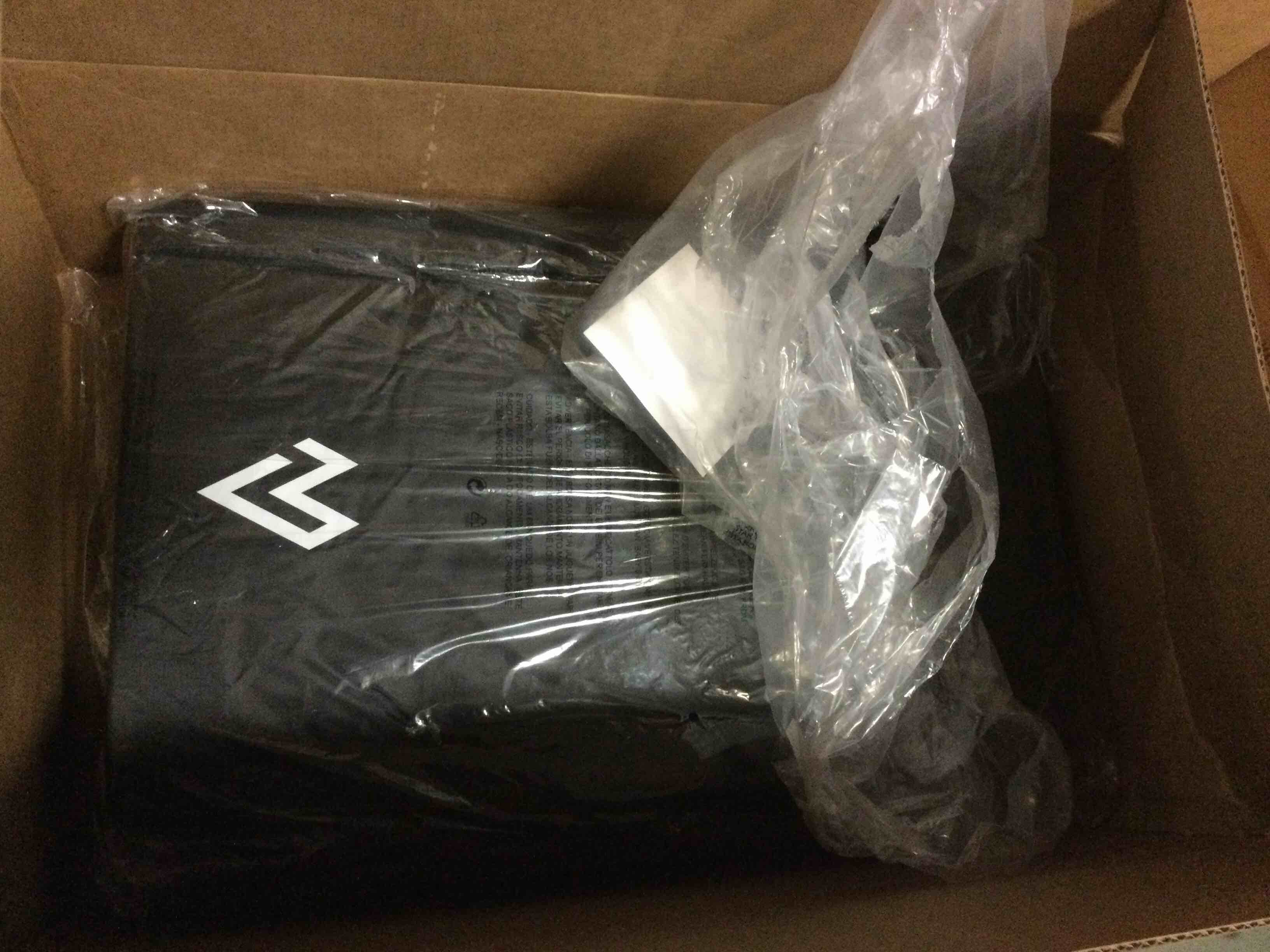 https://s3.amazonaws.com/lotting-images-prod/bidfta/ORG5495135_1700668053502.jpeg