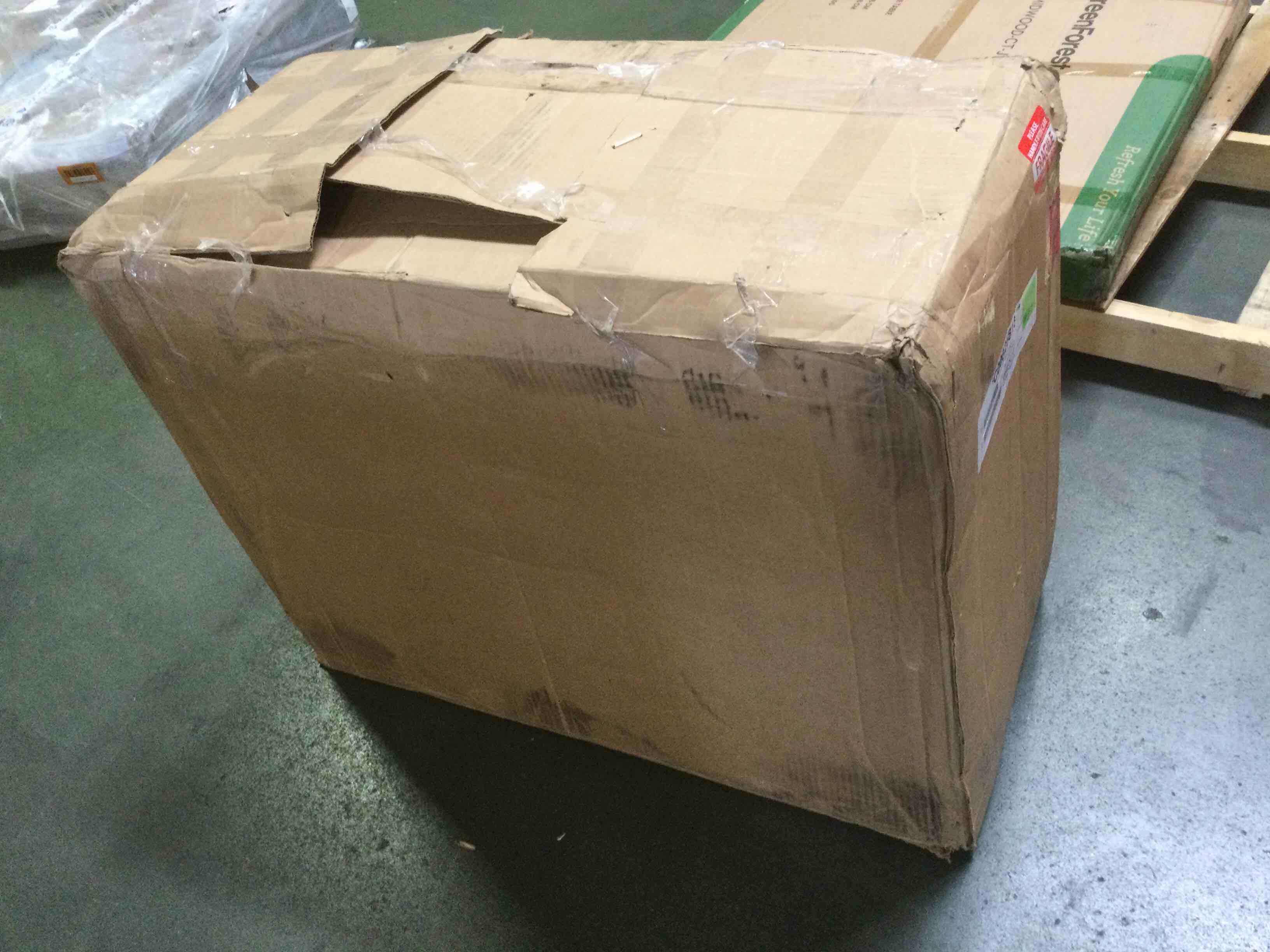 https://s3.amazonaws.com/lotting-images-prod/bidfta/ORG5495209_1700680297370.jpeg