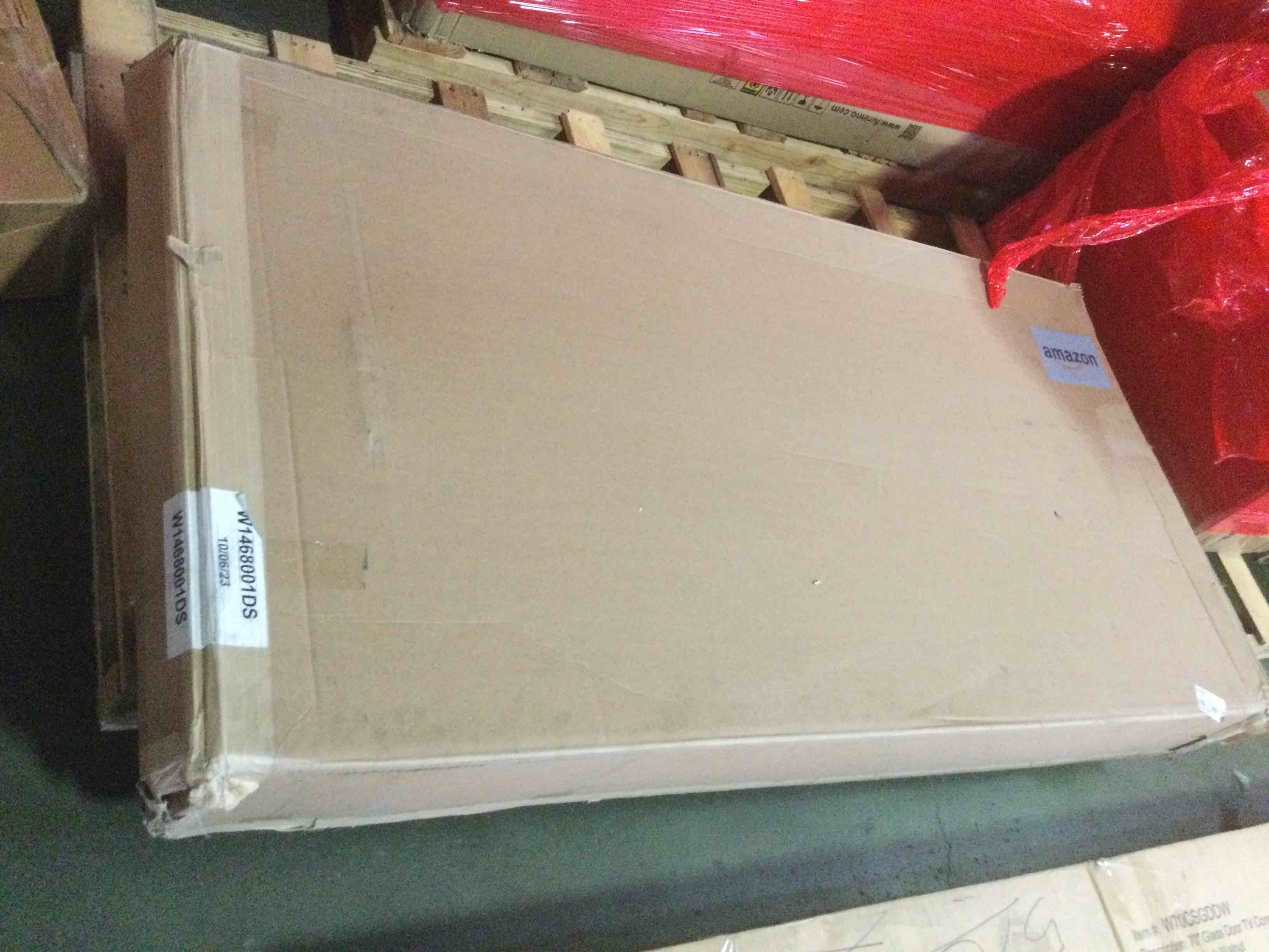 https://s3.amazonaws.com/lotting-images-prod/bidfta/ORG5496414_1701703132617.jpeg