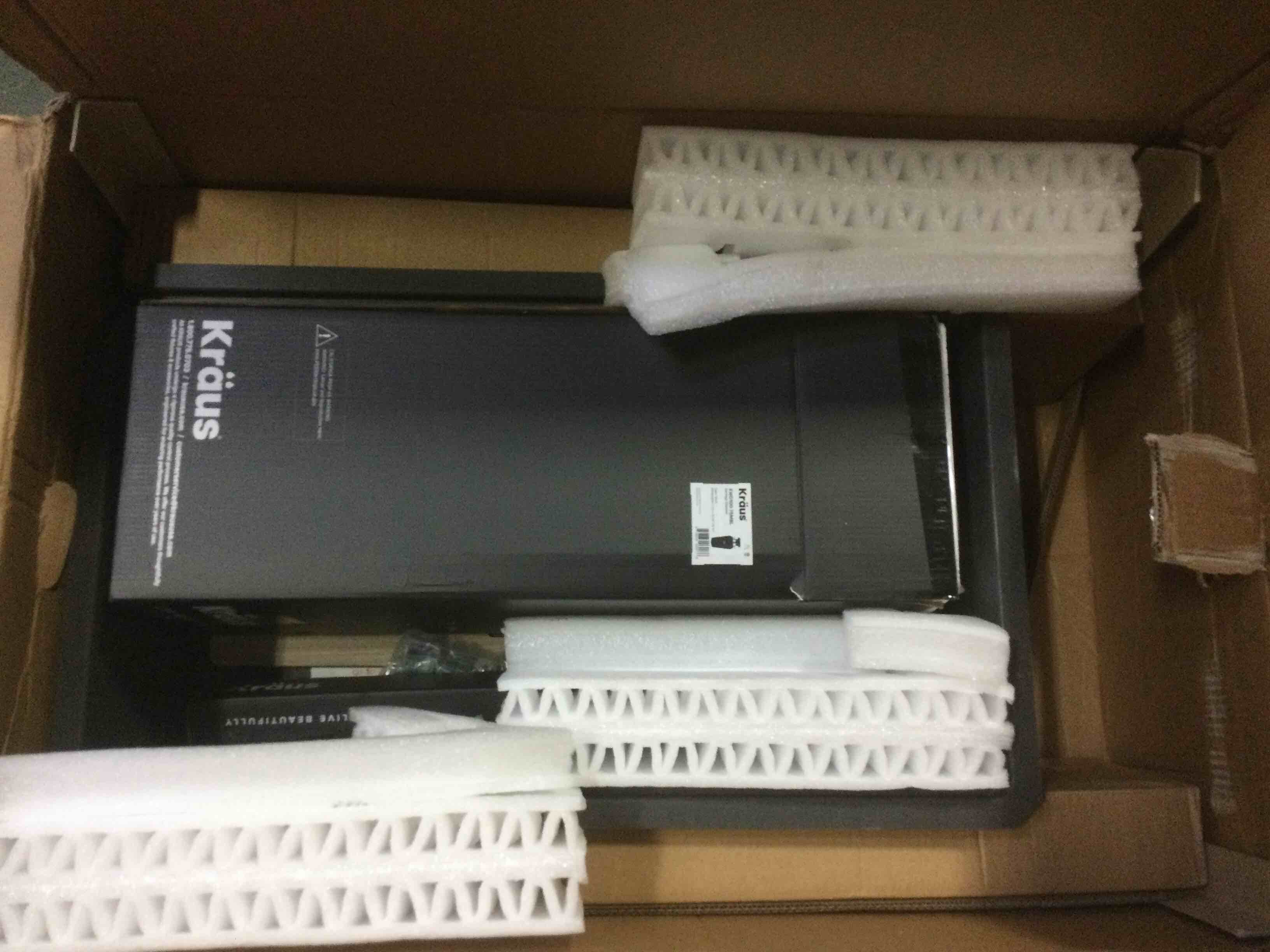 https://s3.amazonaws.com/lotting-images-prod/bidfta/ORG5496417_1701703654253.jpeg
