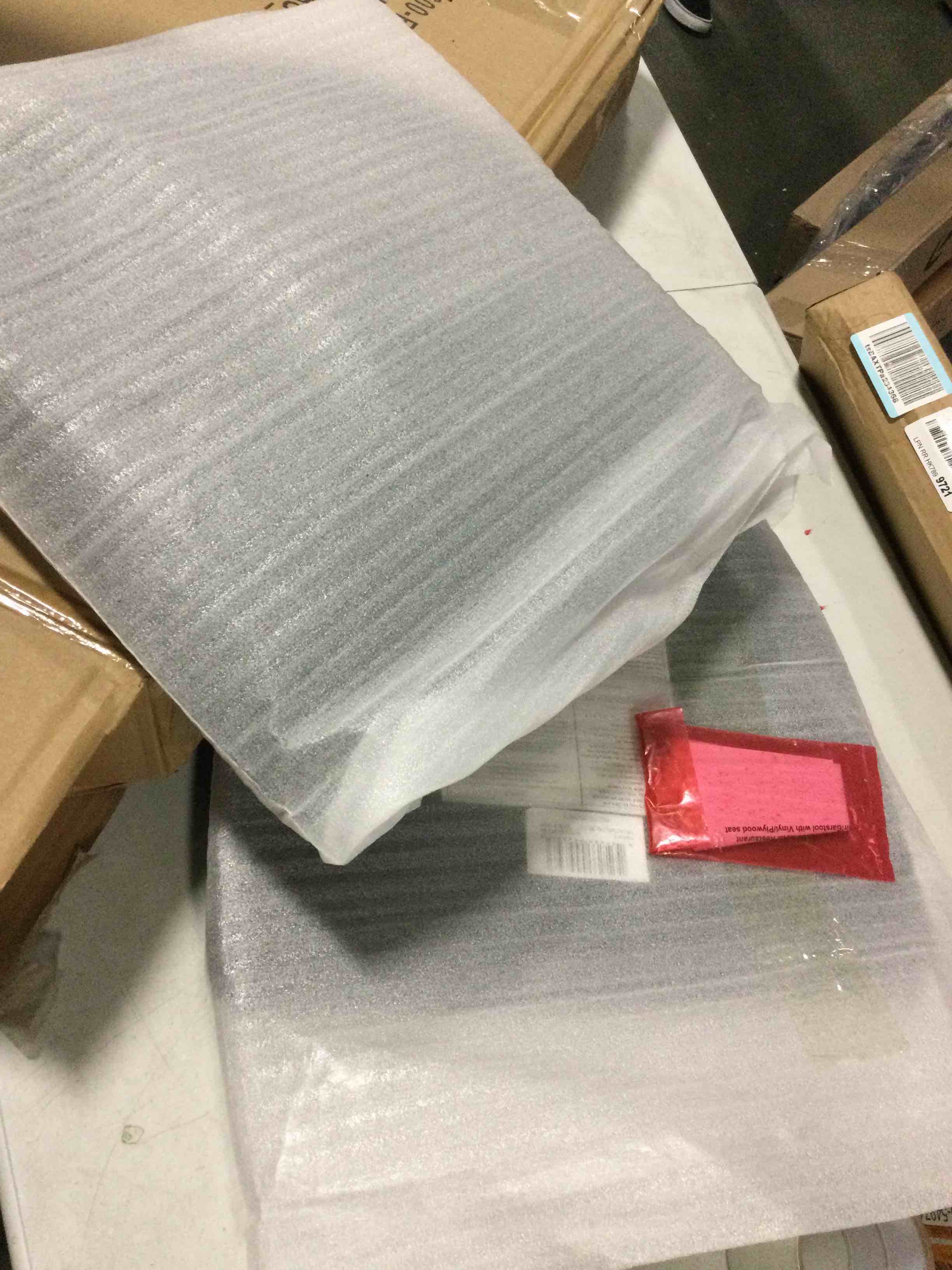 https://s3.amazonaws.com/lotting-images-prod/bidfta/ORG5497408_1701346858429.jpeg
