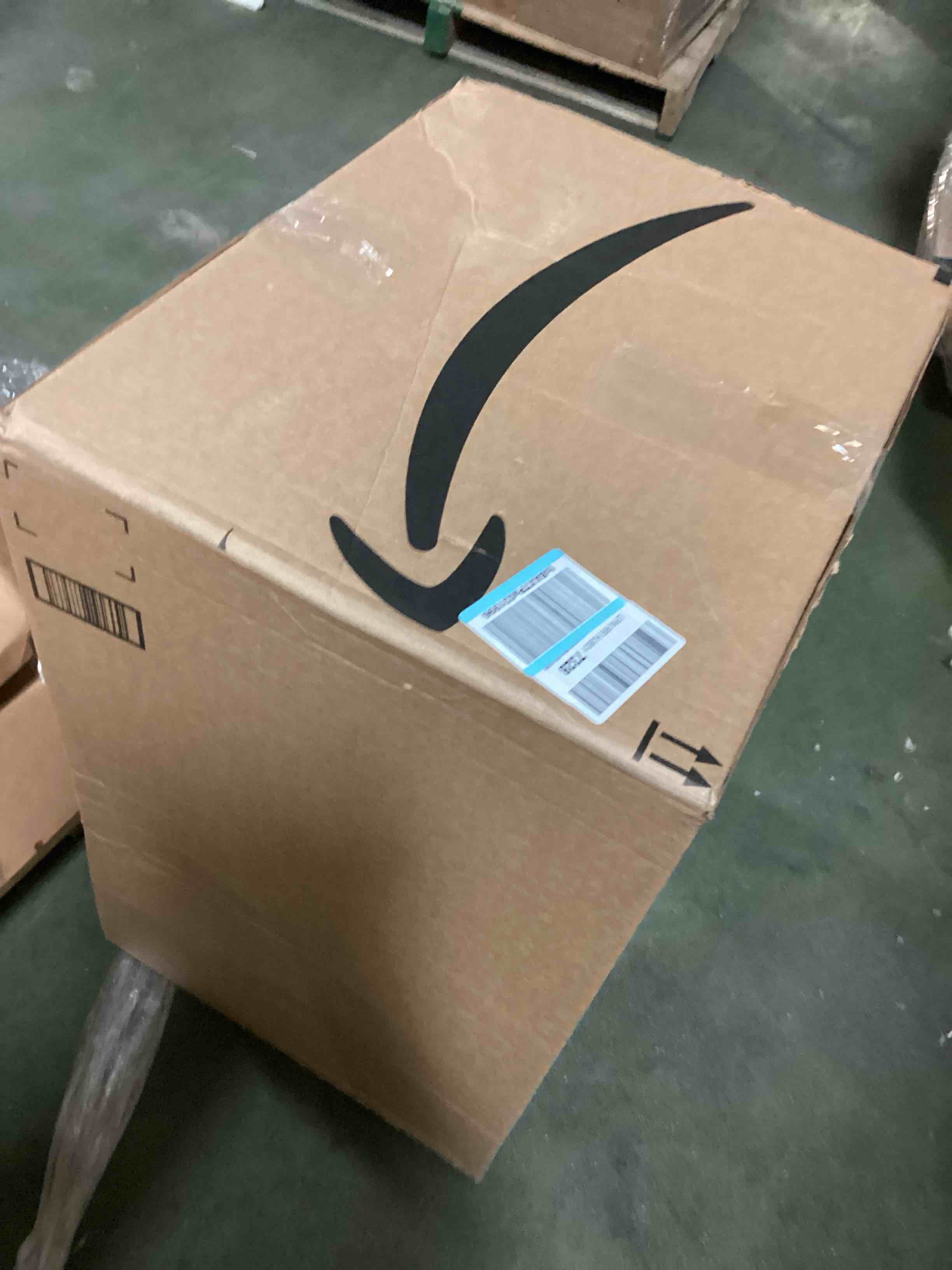https://s3.amazonaws.com/lotting-images-prod/bidfta/ORG5497952_1700576236930.jpeg