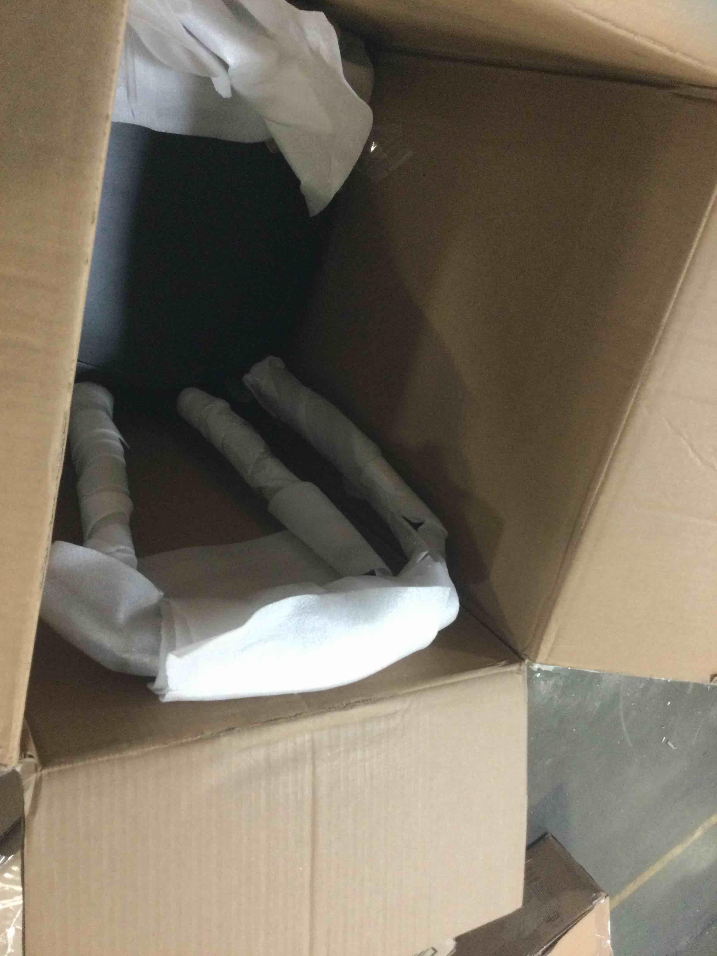https://s3.amazonaws.com/lotting-images-prod/bidfta/ORG5498651_1701266227676.jpeg