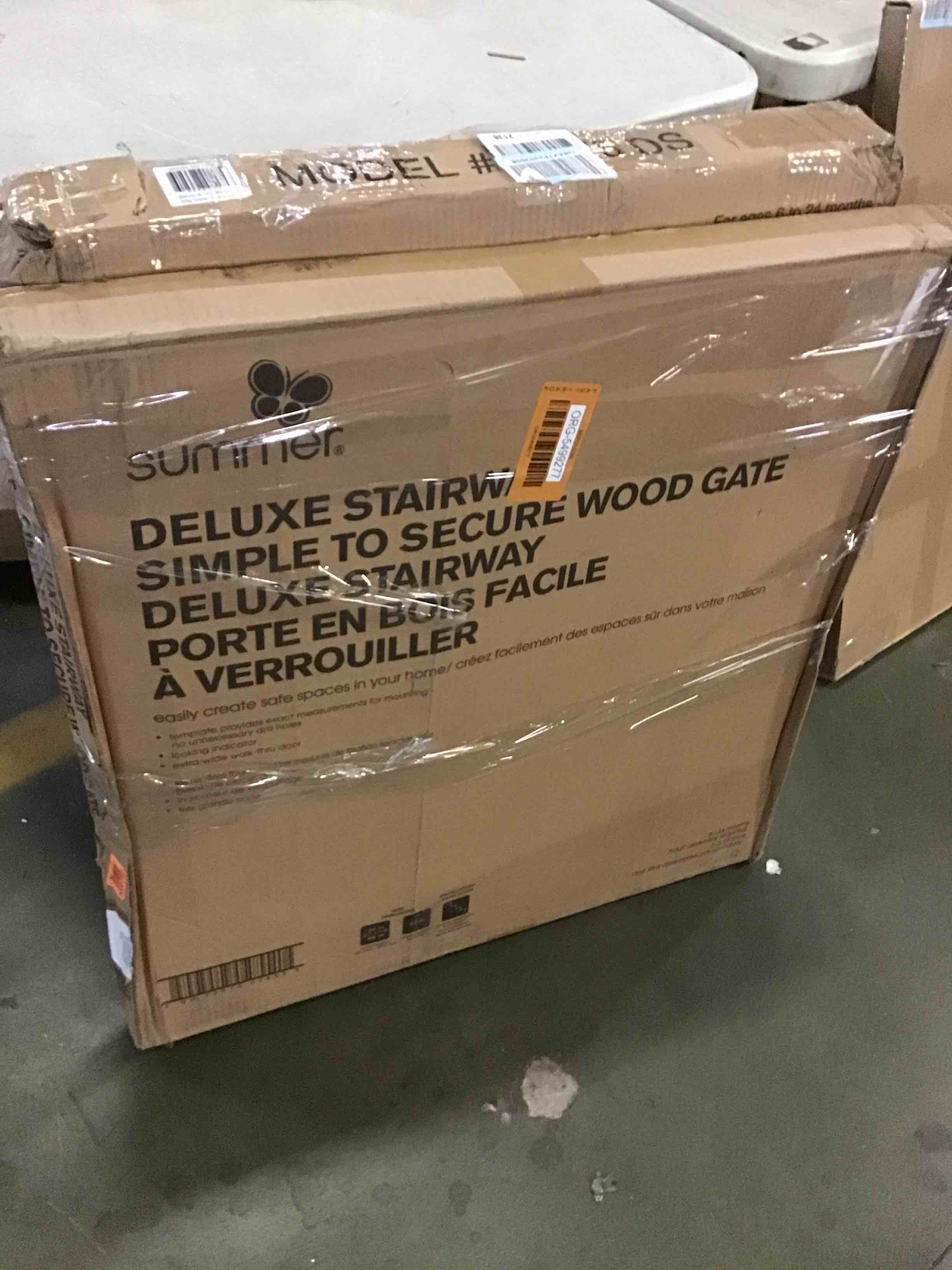 https://s3.amazonaws.com/lotting-images-prod/bidfta/ORG5499277_1701724465103.jpeg
