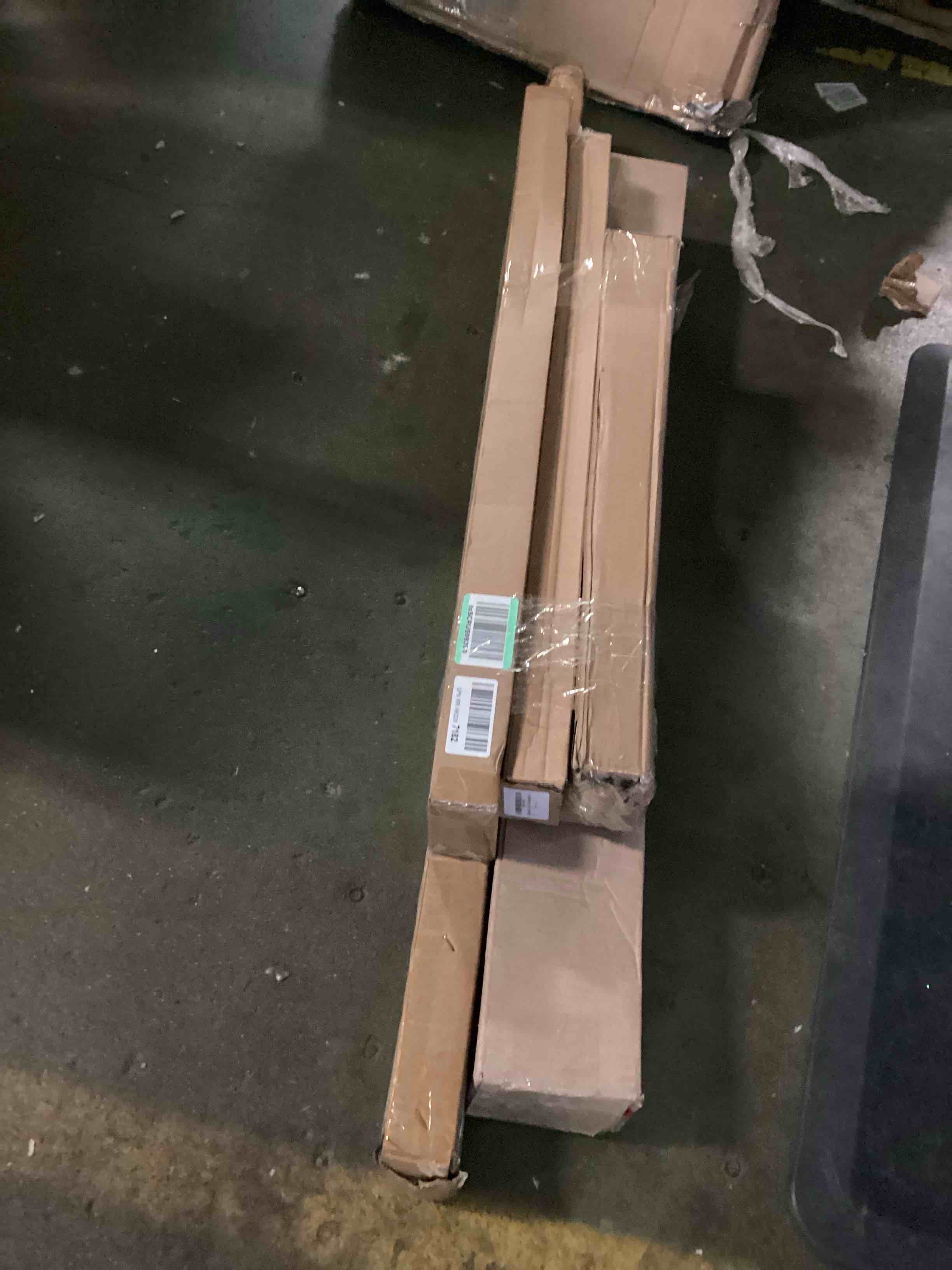 https://s3.amazonaws.com/lotting-images-prod/bidfta/ORG5499457_1700664590299.jpeg
