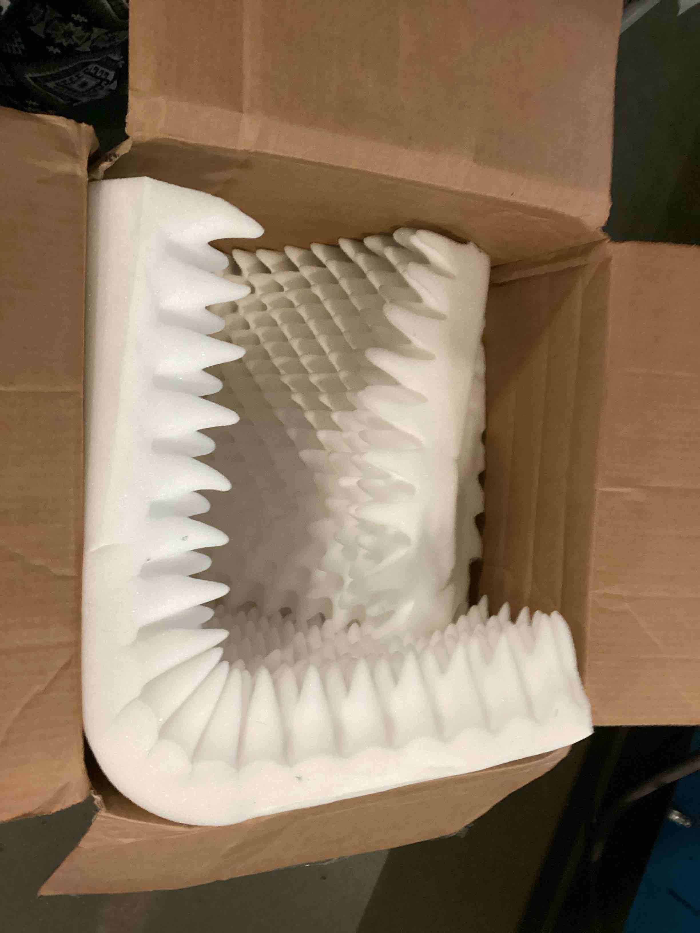 https://s3.amazonaws.com/lotting-images-prod/bidfta/ORG5499463_1700667706687.jpeg