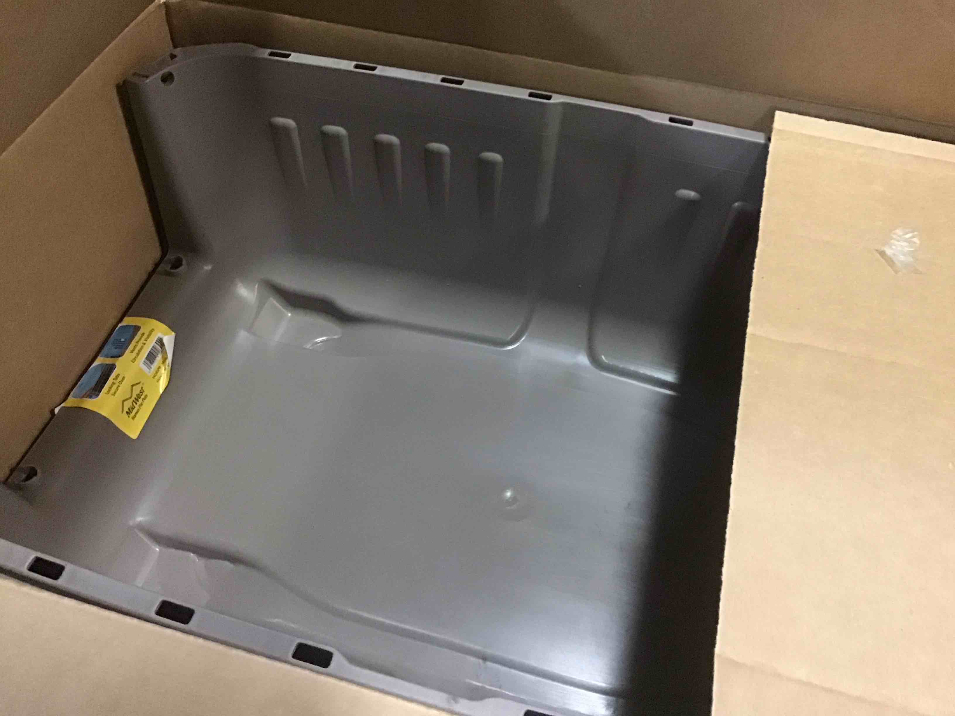 https://s3.amazonaws.com/lotting-images-prod/bidfta/ORG5500457_1703173230589.jpeg