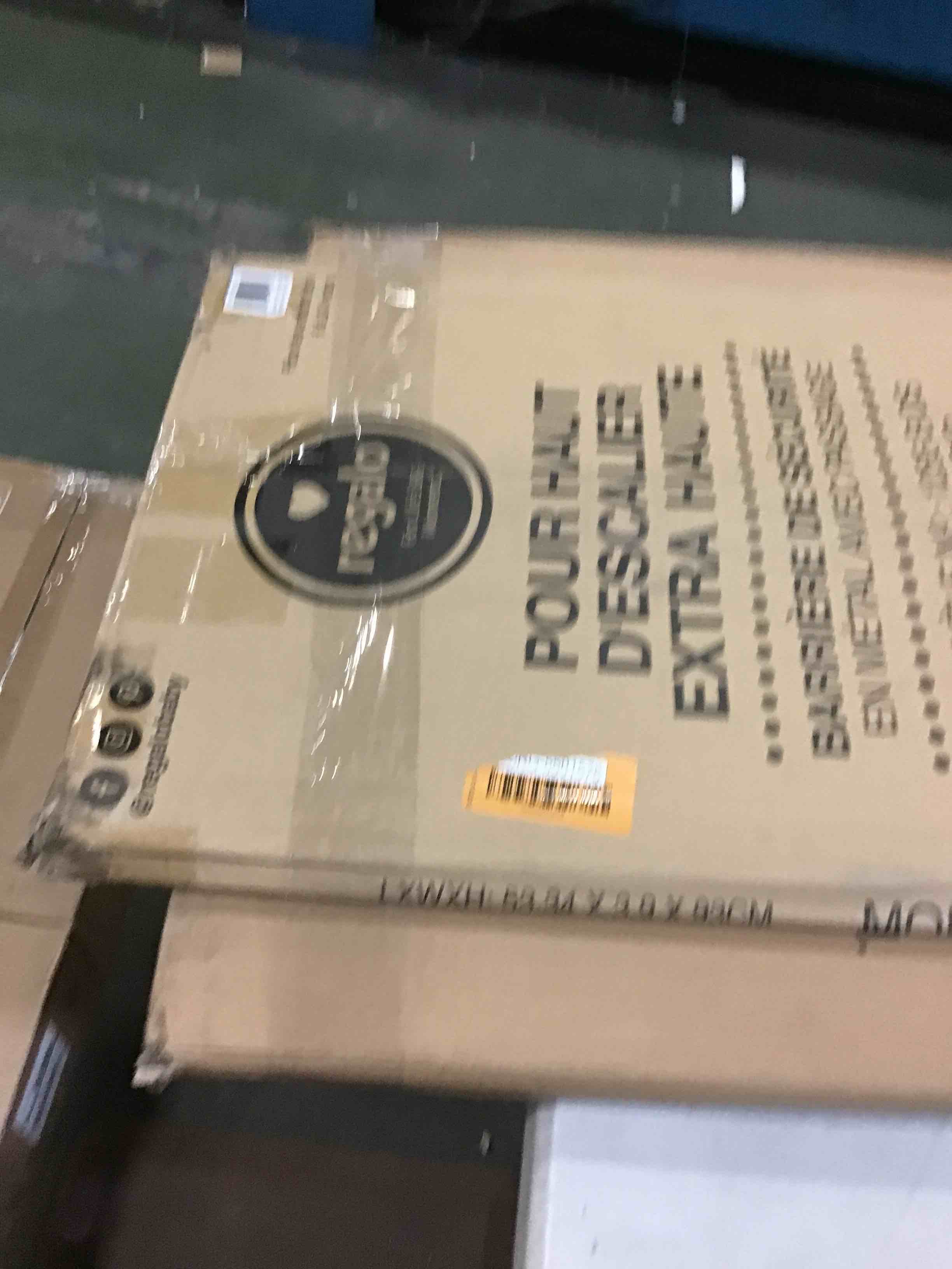 https://s3.amazonaws.com/lotting-images-prod/bidfta/ORG5501577_1700585792591.jpeg