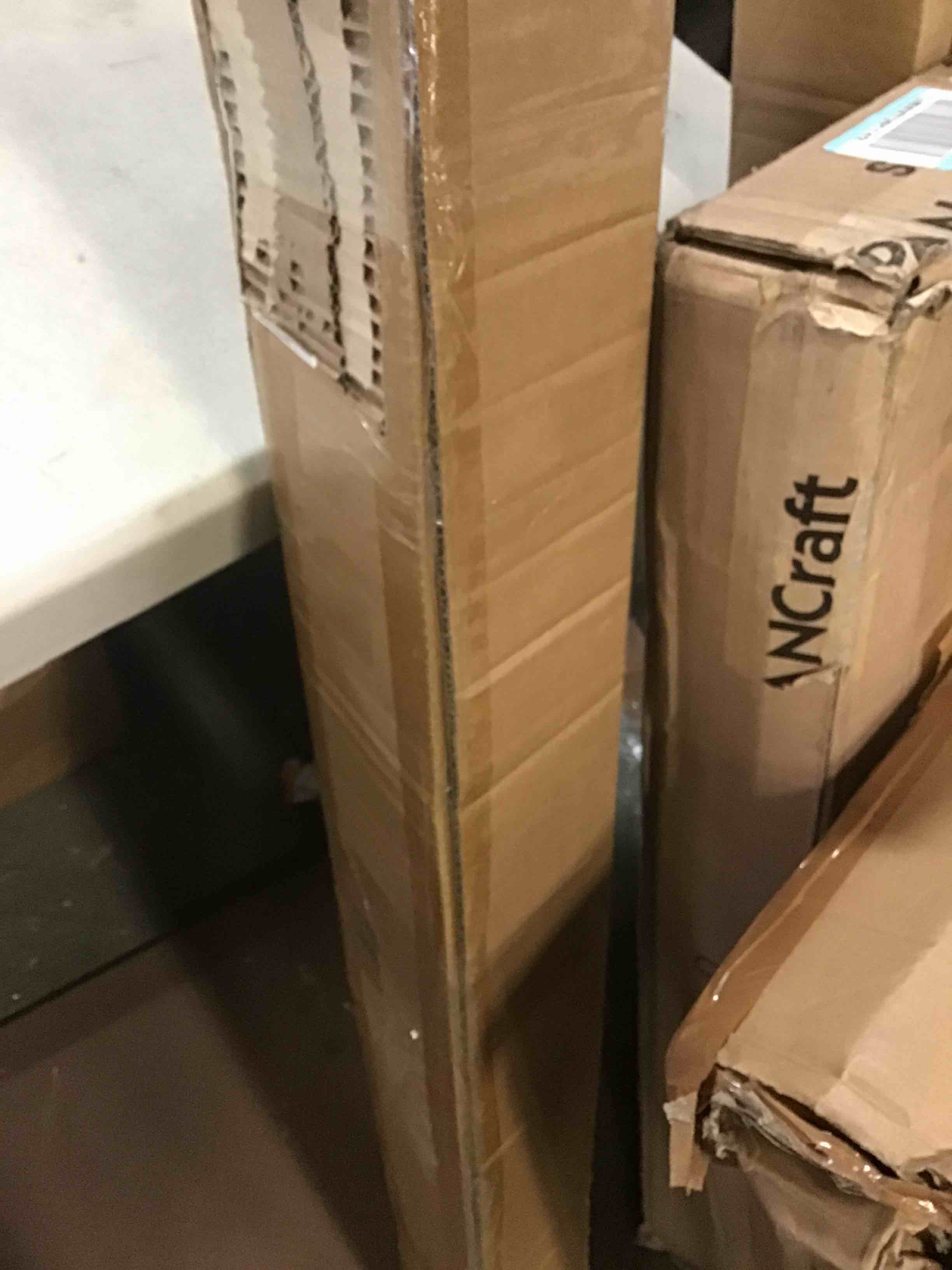 https://s3.amazonaws.com/lotting-images-prod/bidfta/ORG5501888_1700843152833.jpeg