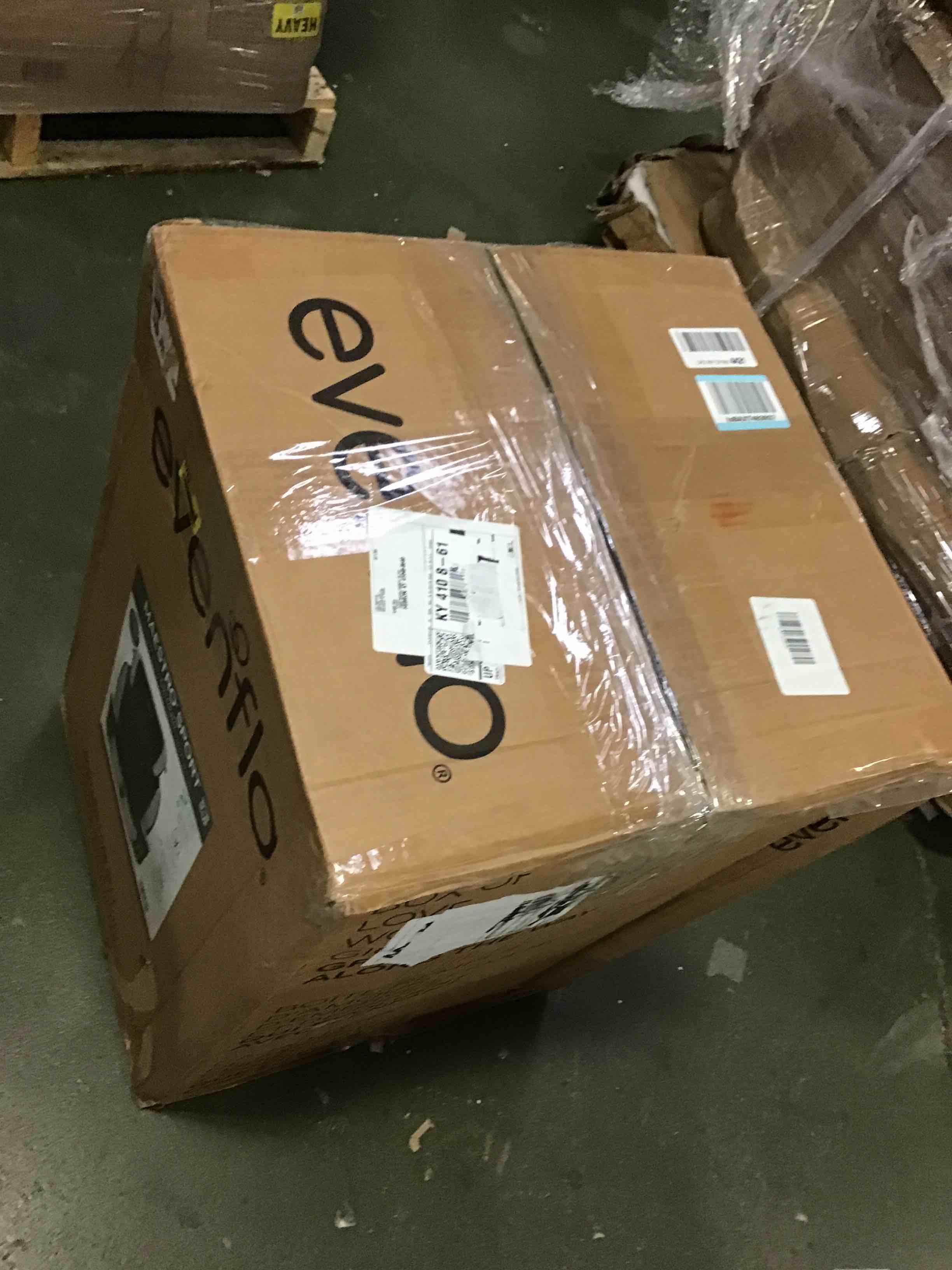 https://s3.amazonaws.com/lotting-images-prod/bidfta/ORG5503049_1700249981928.jpeg